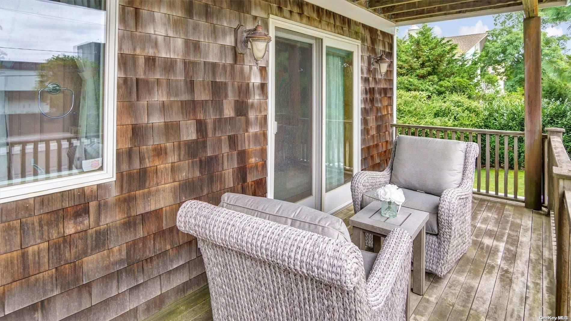 Single Family Oceanview  Suffolk County, NY 11968, MLS-L3584881-24