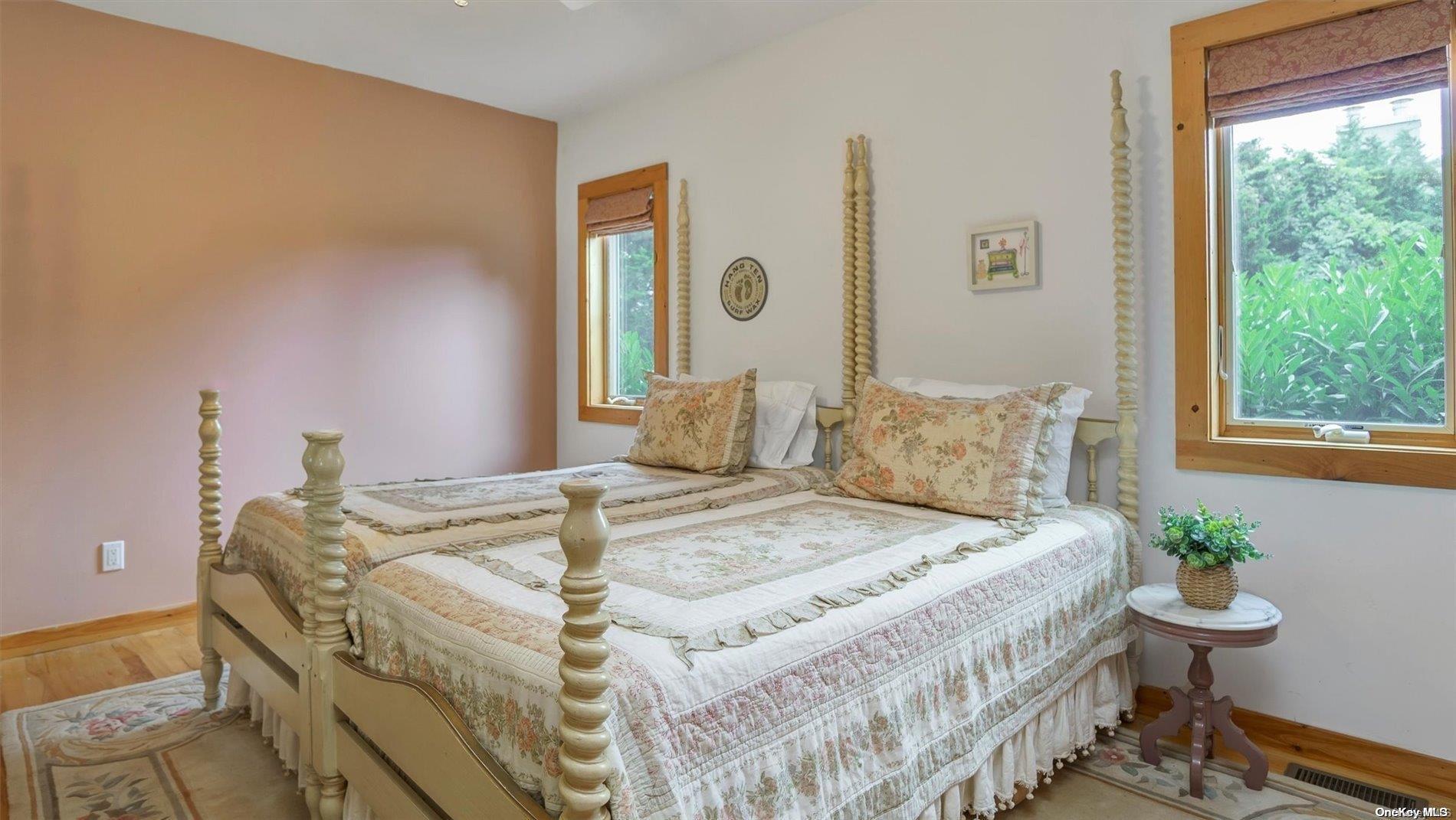 Single Family Oceanview  Suffolk County, NY 11968, MLS-L3584881-28