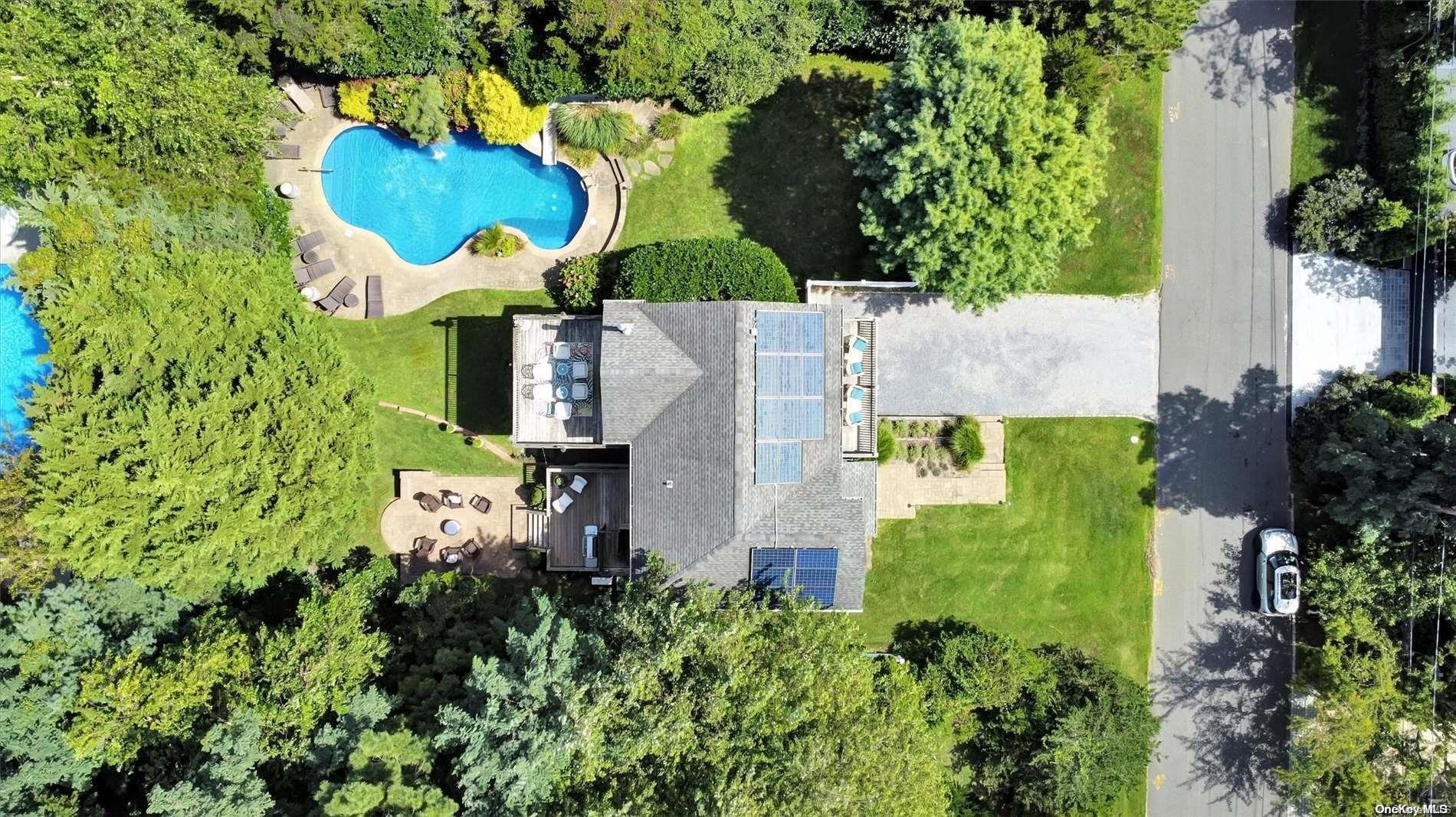 Single Family Oceanview  Suffolk County, NY 11968, MLS-L3584881-5