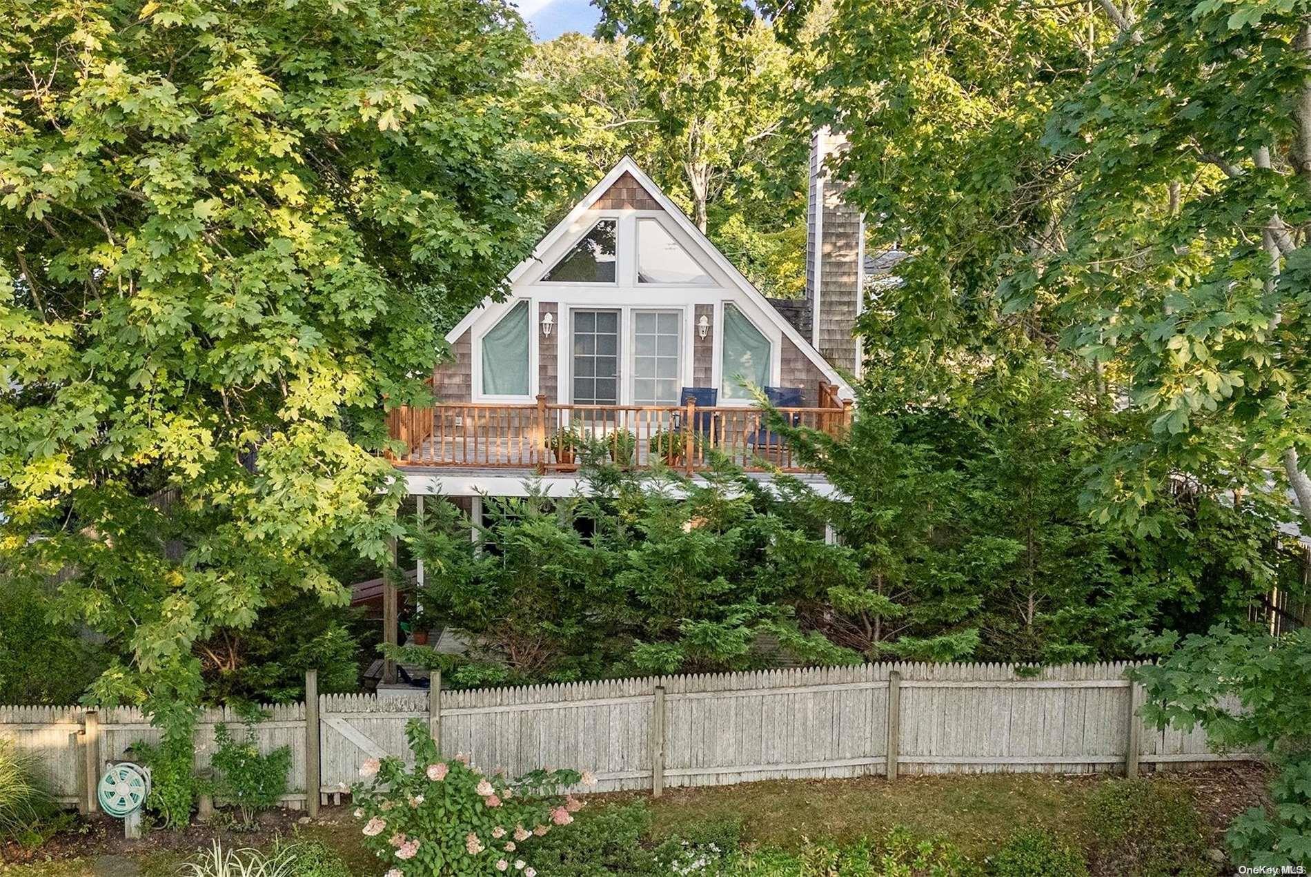 Single Family Gallatin  Suffolk County, NY 11937, MLS-L3585008-22