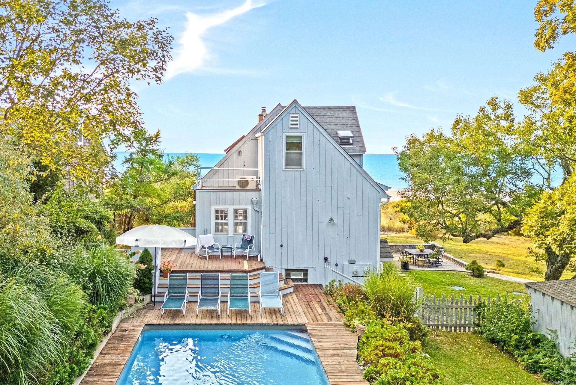 Single Family Gallatin  Suffolk County, NY 11937, MLS-L3585008-5