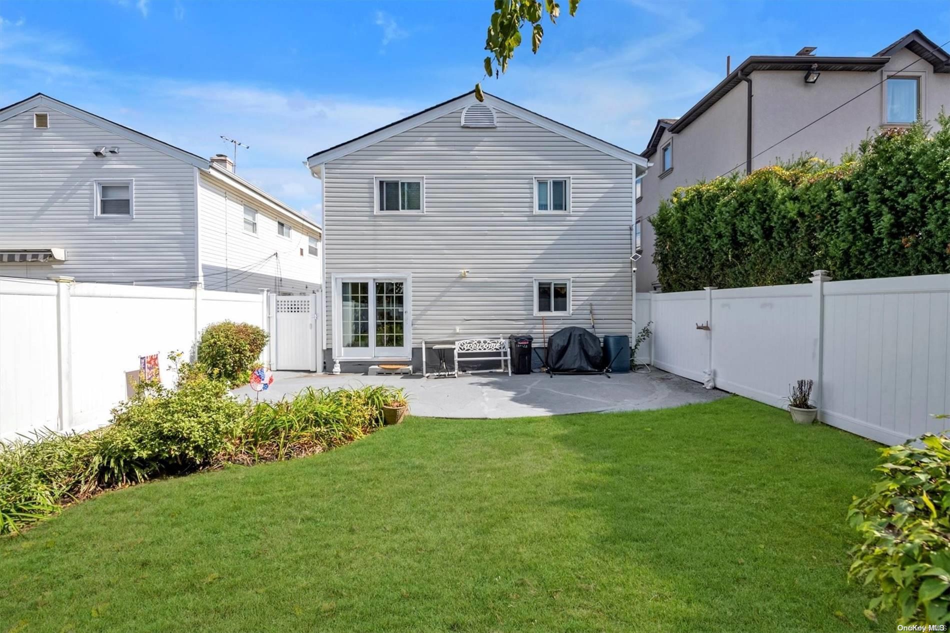 Single Family 87th  Queens, NY 11414, MLS-L3585019-18
