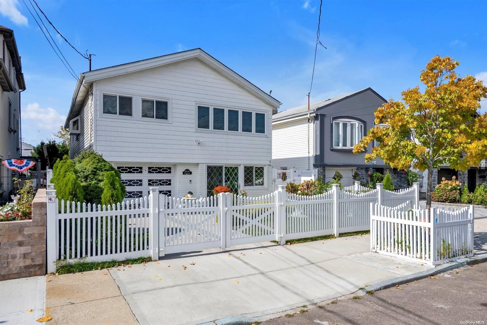 Single Family 87th  Queens, NY 11414, MLS-L3585019-20