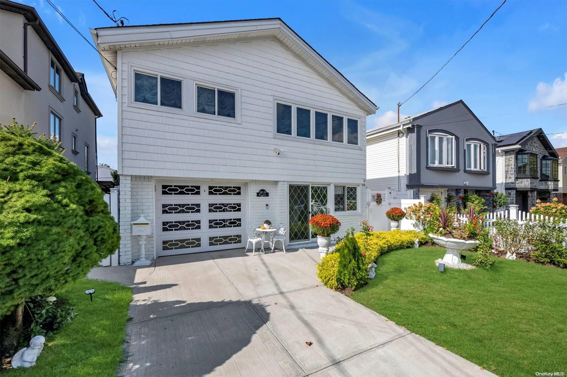 Single Family 87th  Queens, NY 11414, MLS-L3585019-21