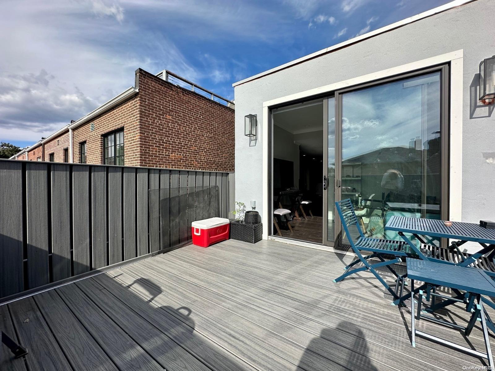 Single Family Ditmars  Queens, NY 11105, MLS-L3585178-15