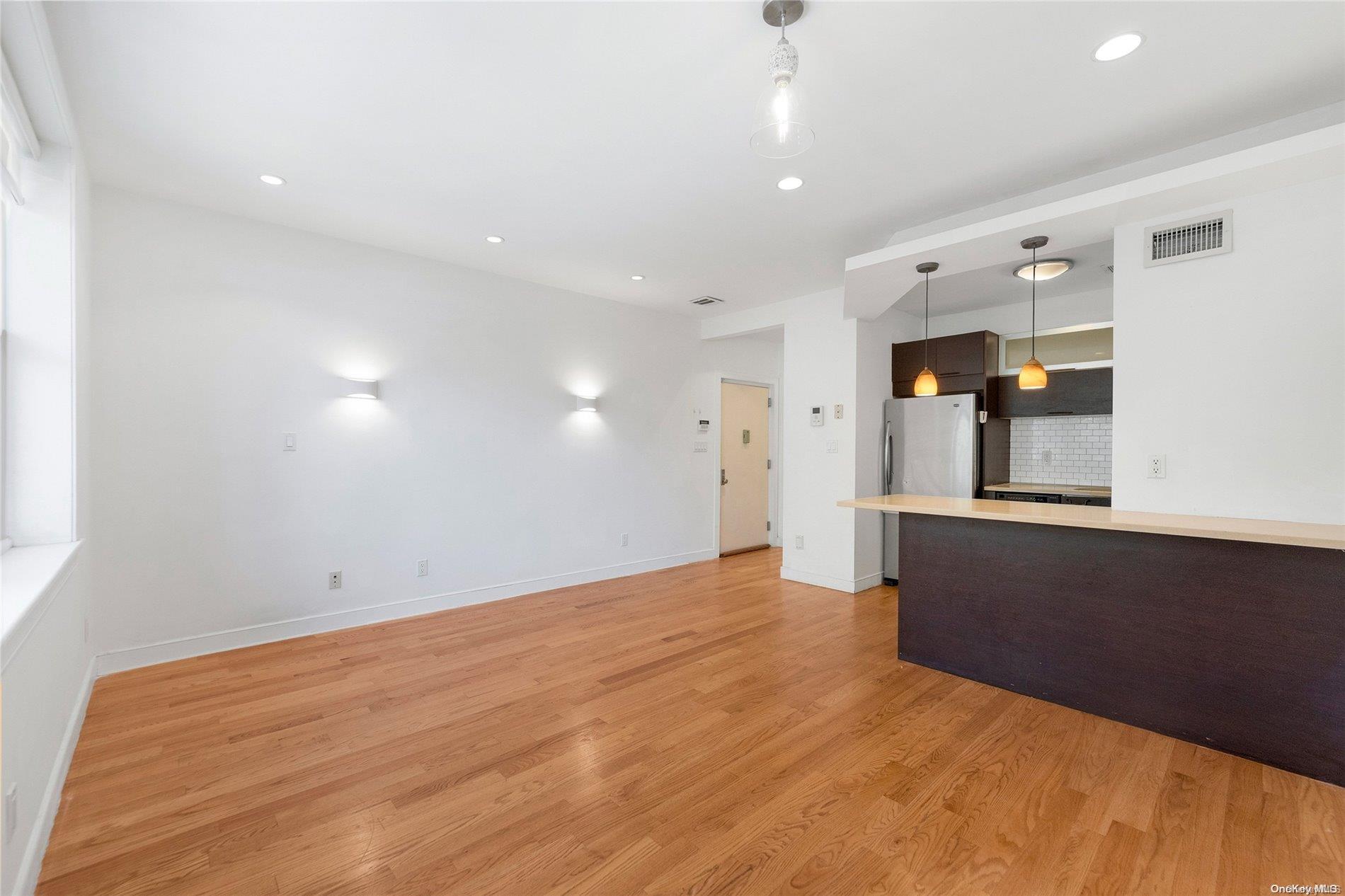 Condo 19th  Brooklyn, NY 11229, MLS-L3585309-5