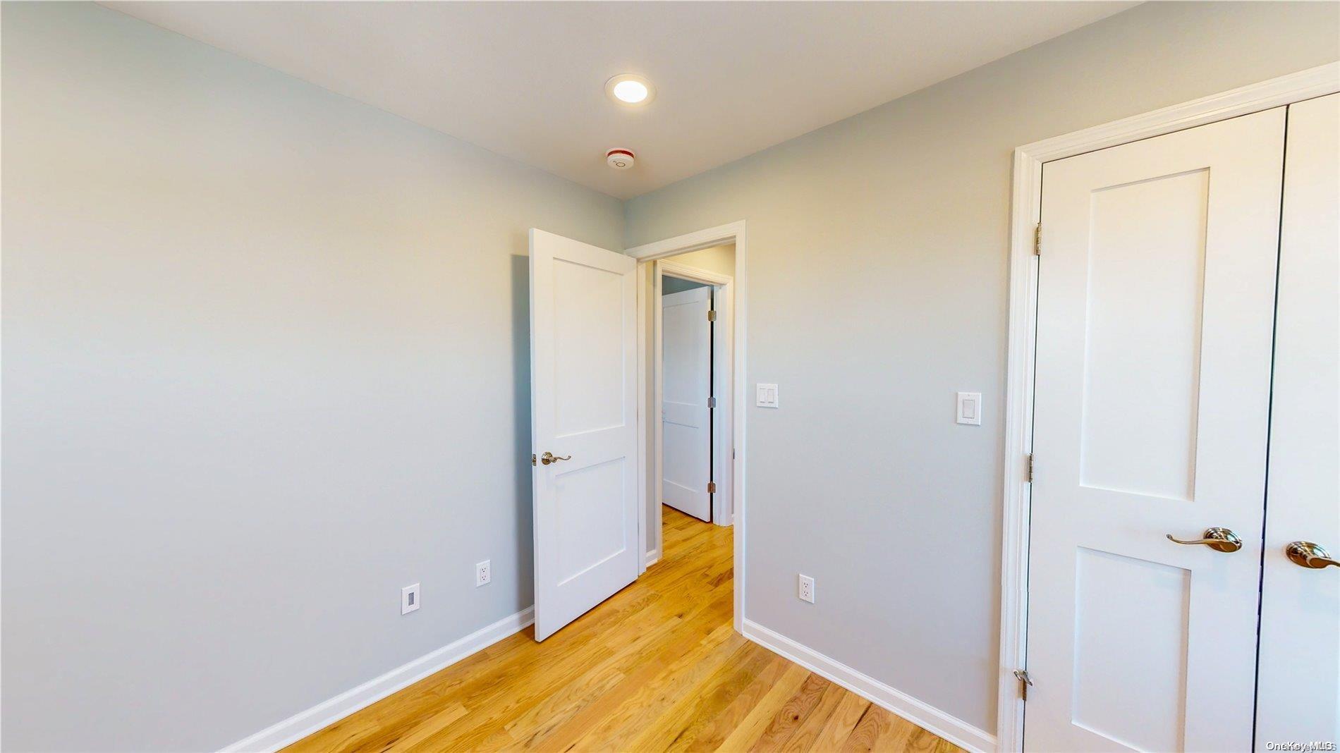Single Family North  Nassau County, NY 11518, MLS-L3585487-18