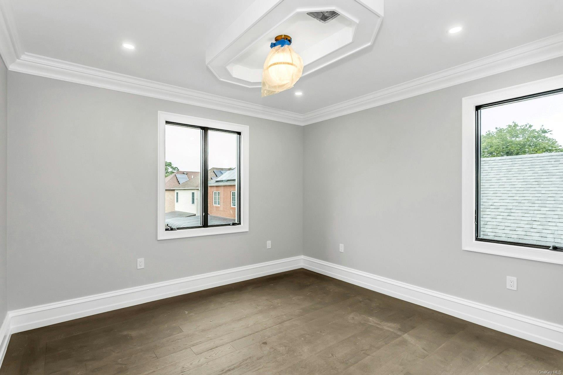 Single Family 81st  Queens, NY 11004, MLS-L3585539-23