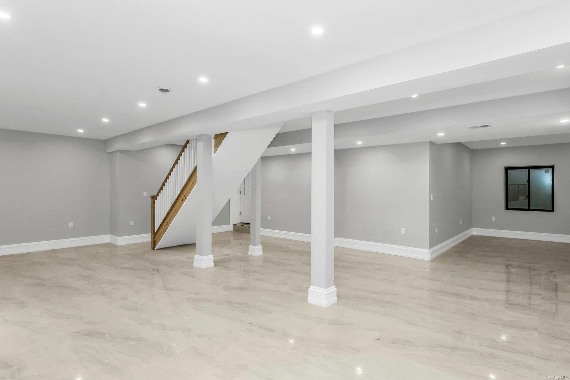 Single Family 81st  Queens, NY 11004, MLS-L3585539-27