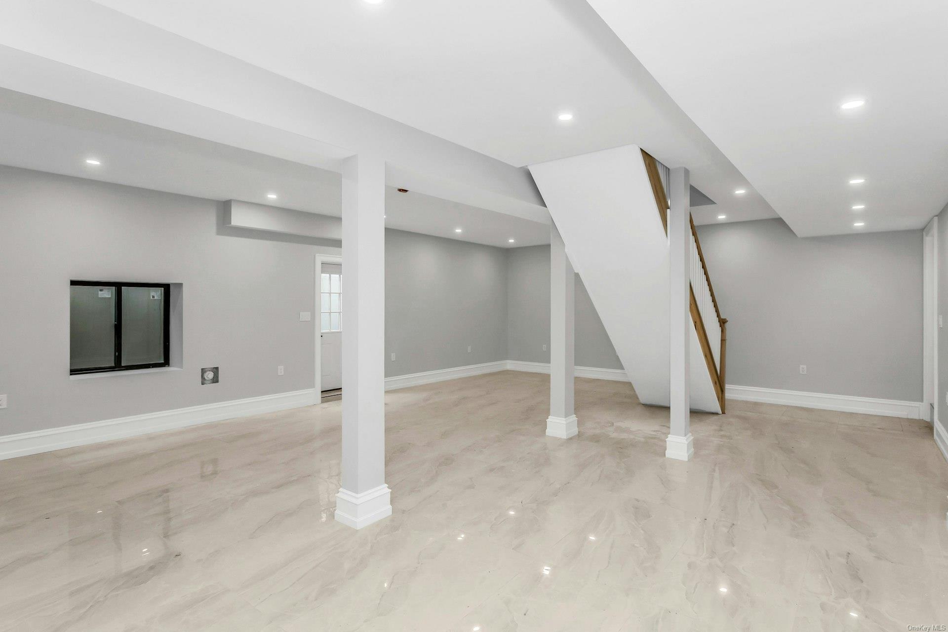 Single Family 81st  Queens, NY 11004, MLS-L3585539-28