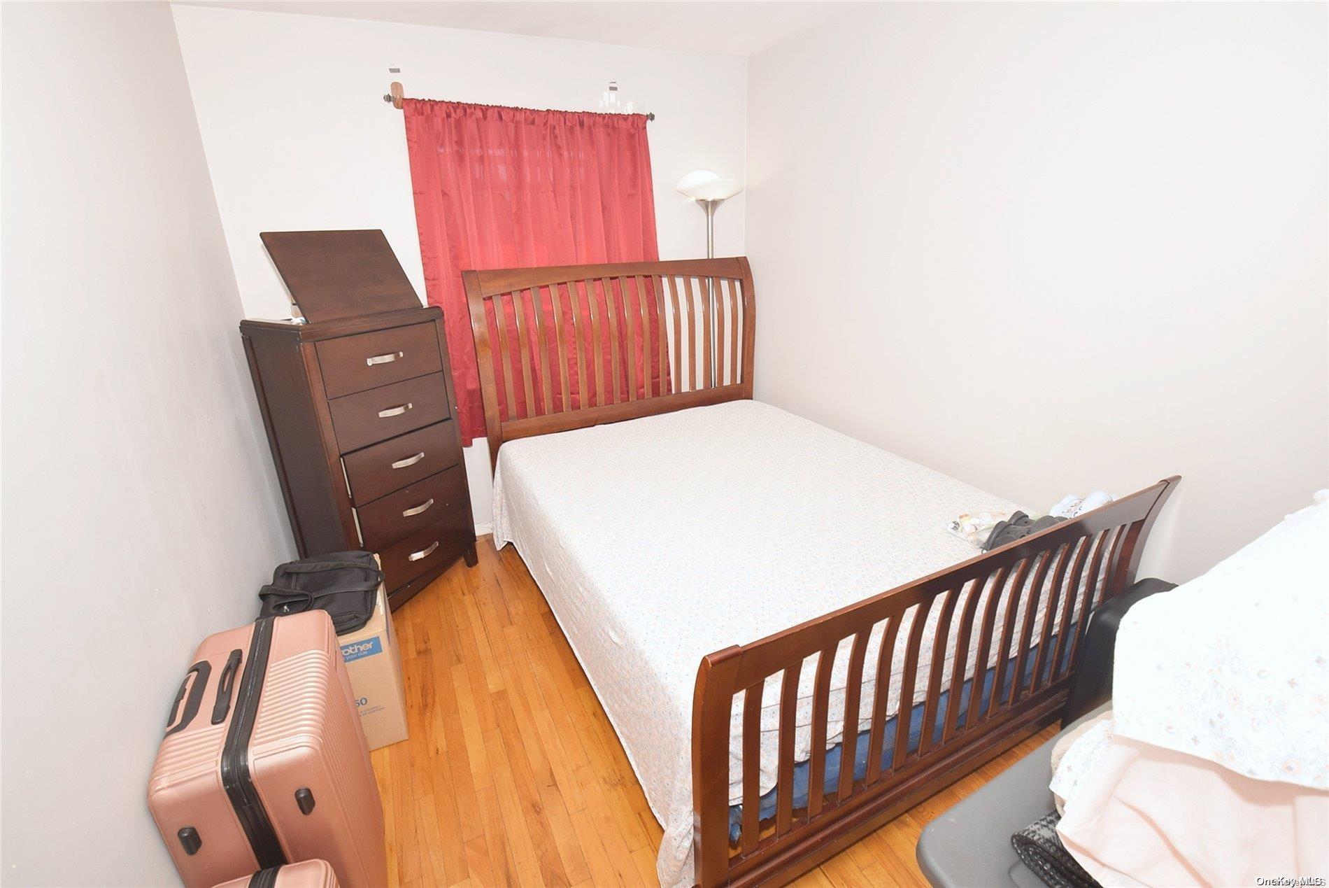 Single Family 1st  Nassau County, NY 11520, MLS-L3585713-10