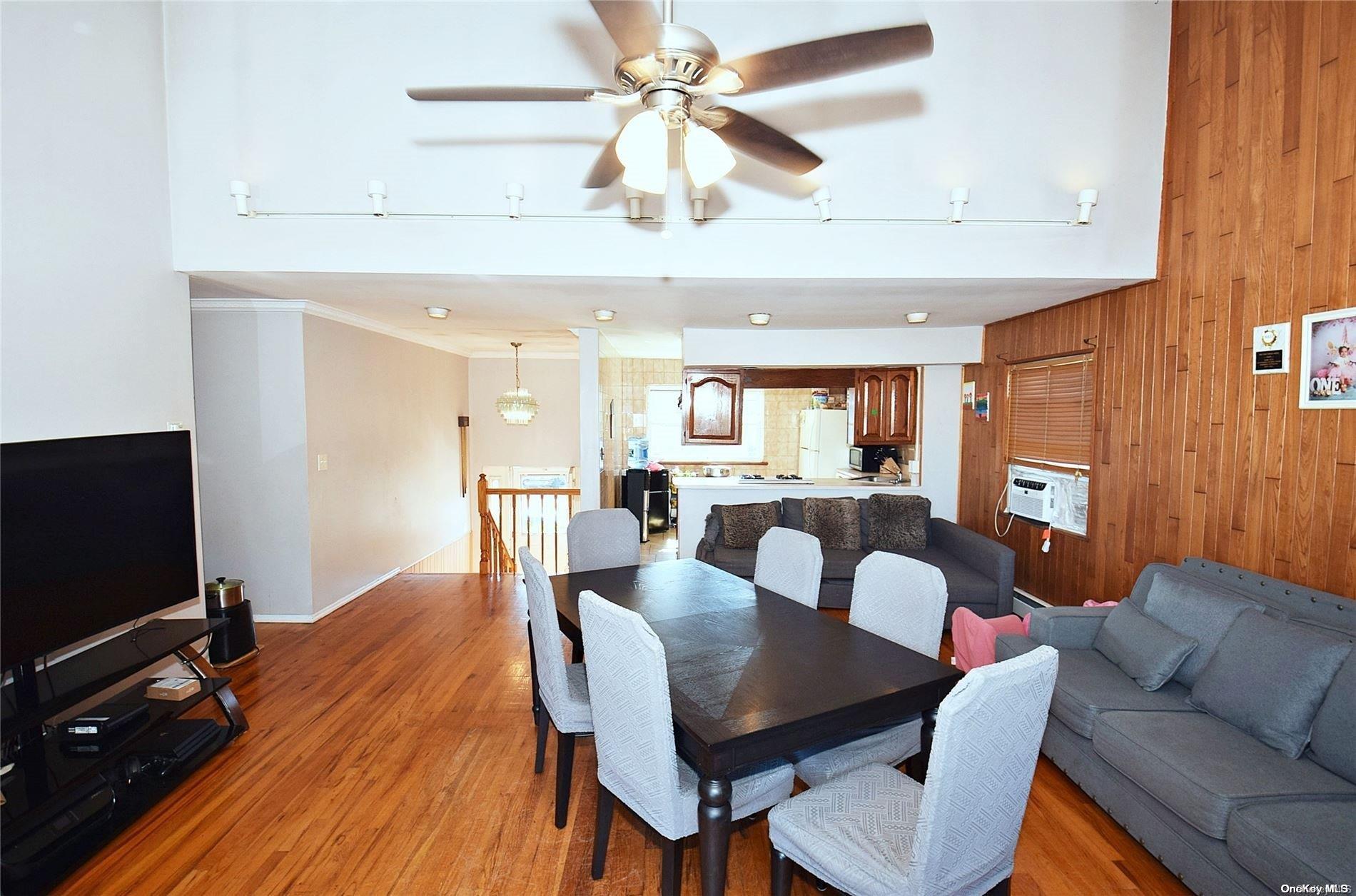Single Family 1st  Nassau County, NY 11520, MLS-L3585713-7