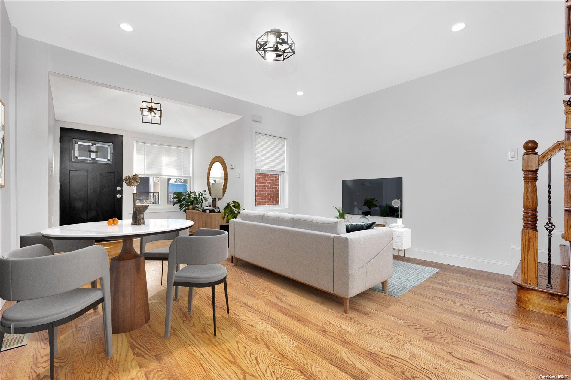 Single Family 118th  Queens, NY 11434, MLS-L3585790-4