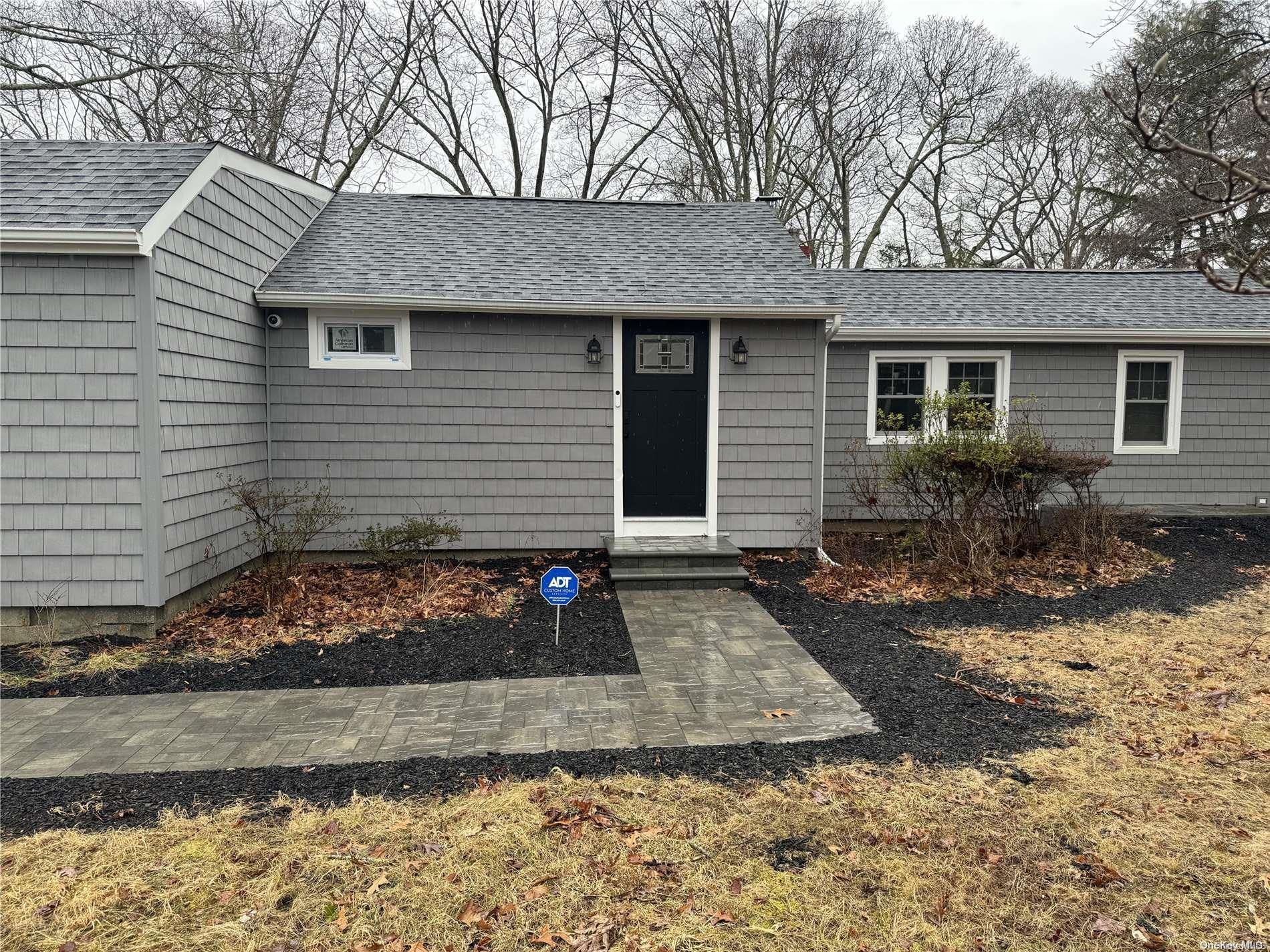 Single Family Oak  Suffolk County, NY 11727, MLS-L3585791-2