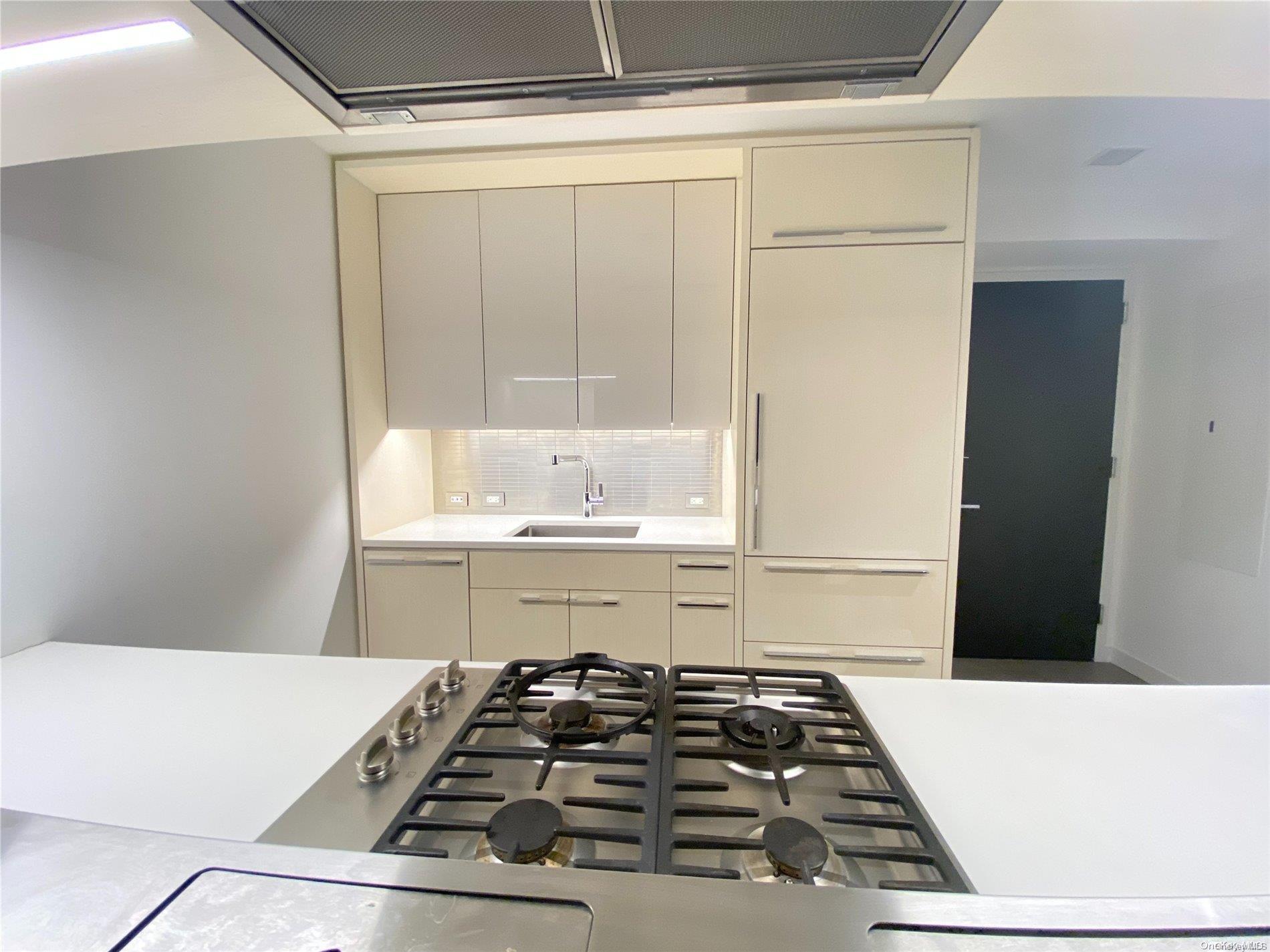 Condo South  Manhattan, NY 10002, MLS-L3585954-7