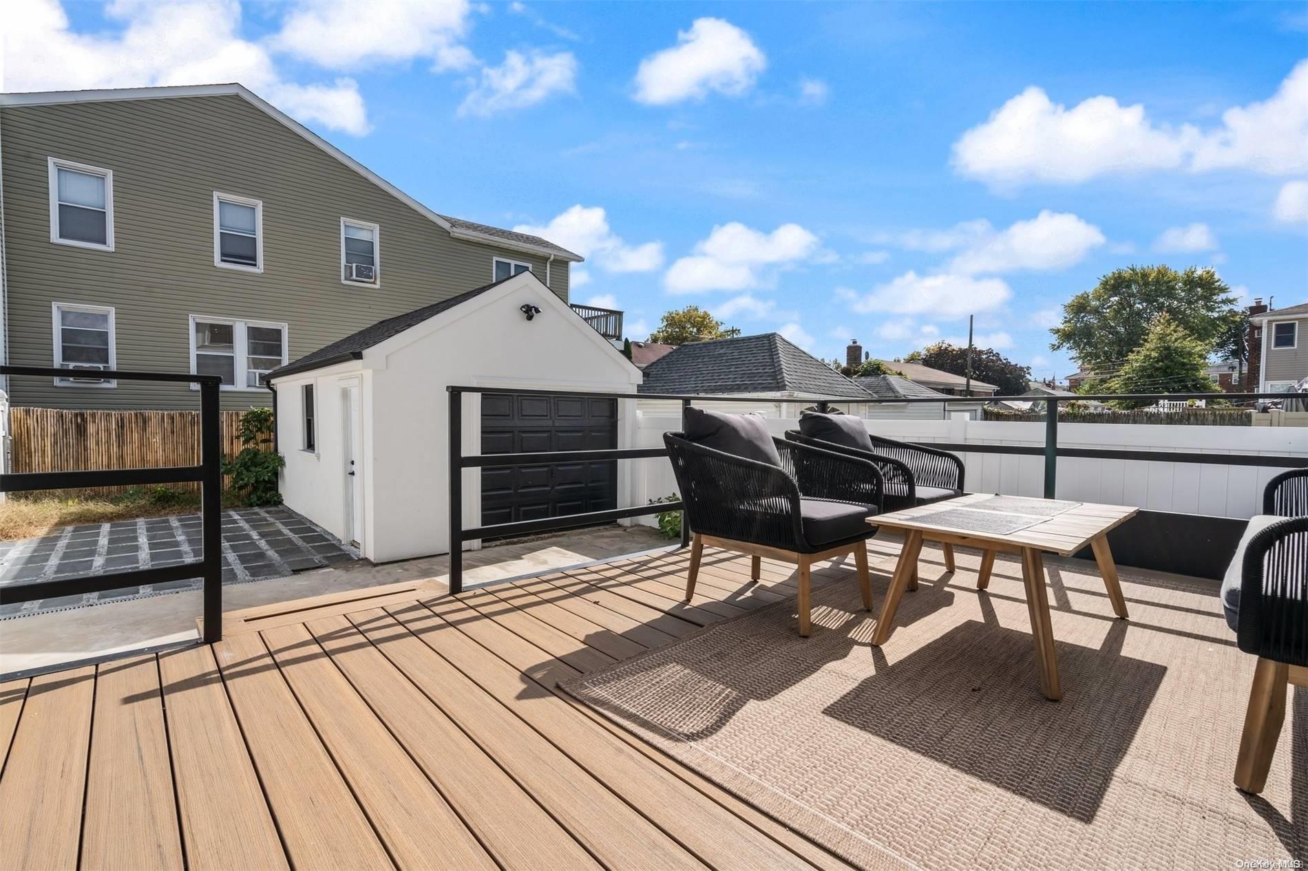Single Family Murray  Queens, NY 11357, MLS-L3585957-31