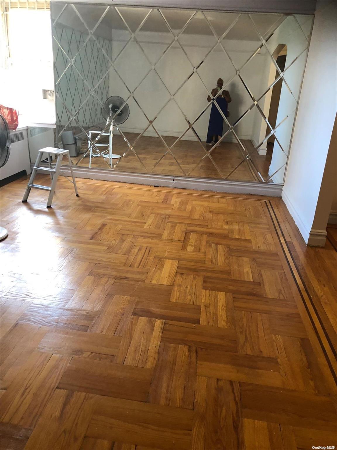 Coop Bronx Park East  Bronx, NY 10462, MLS-L3586044-7
