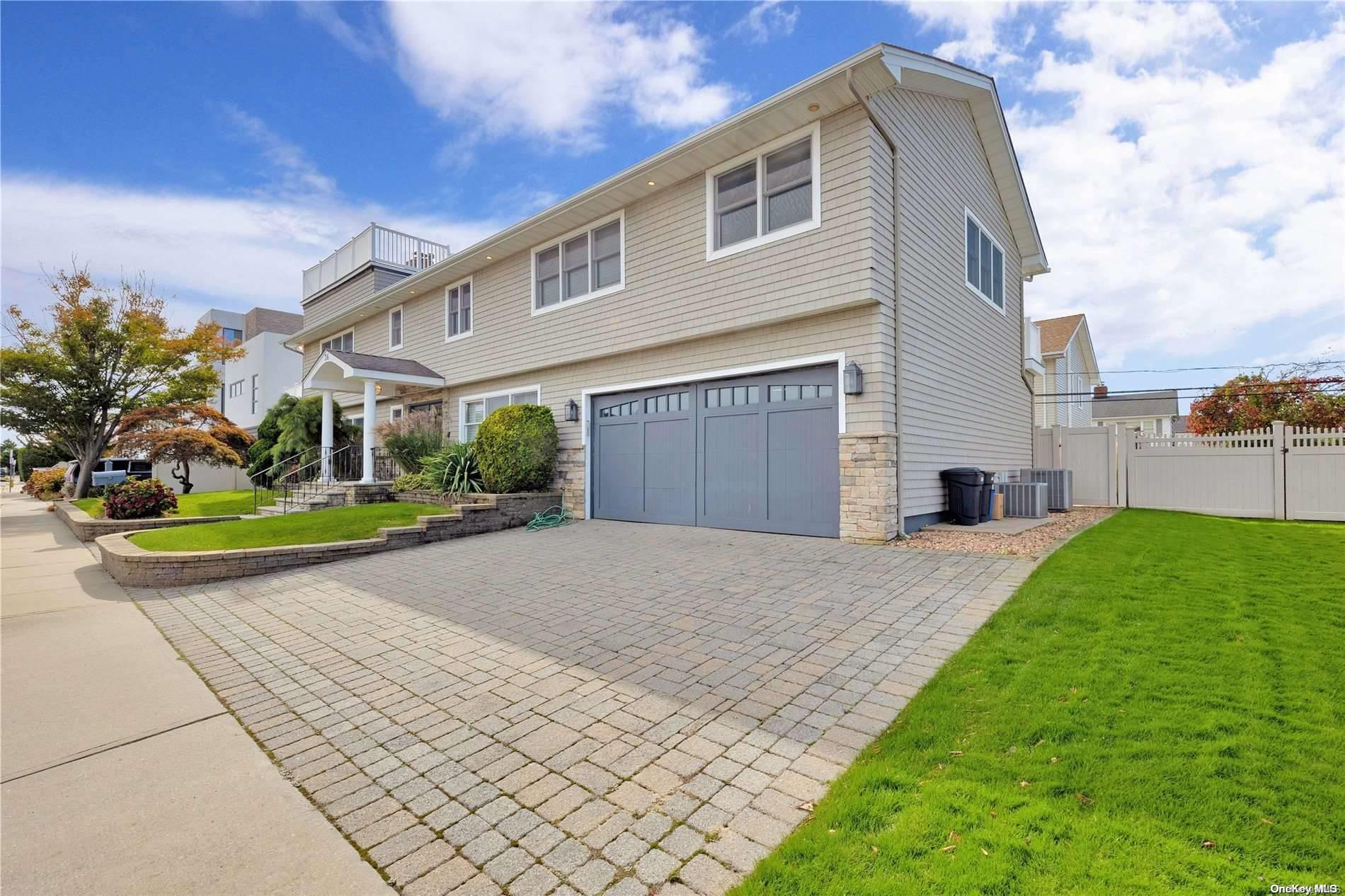 Single Family Prescott  Nassau County, NY 11561, MLS-L3586192-2