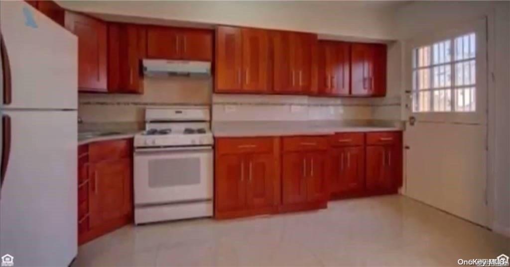 Single Family 249th  Queens, NY 11426, MLS-L3586250-3