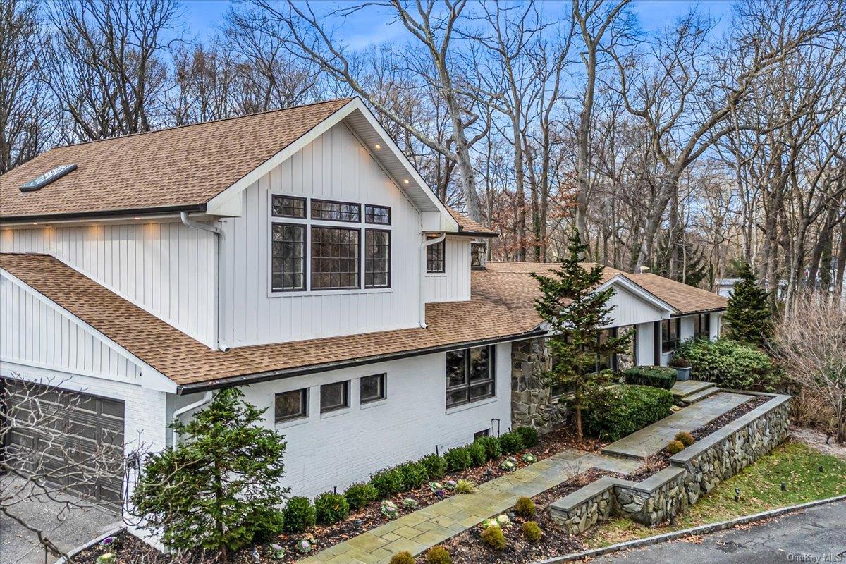 Single Family Ridge  Nassau County, NY 11765, MLS-L3586305-2