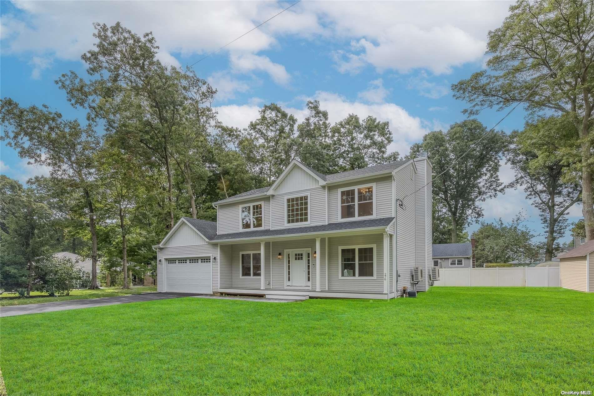 Single Family Zenith  Suffolk County, NY 11778, MLS-L3586365-2