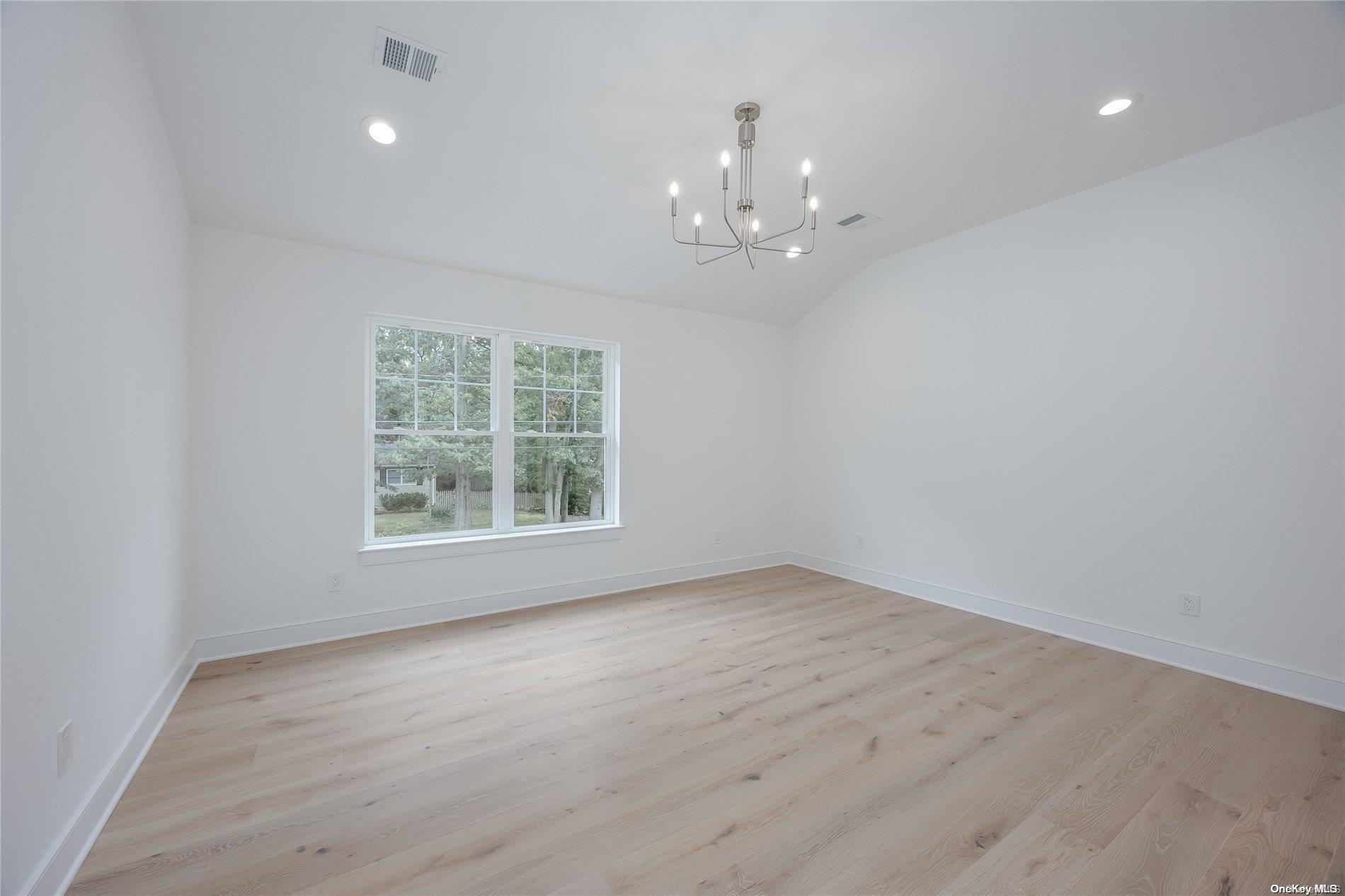 Single Family Zenith  Suffolk County, NY 11778, MLS-L3586365-26
