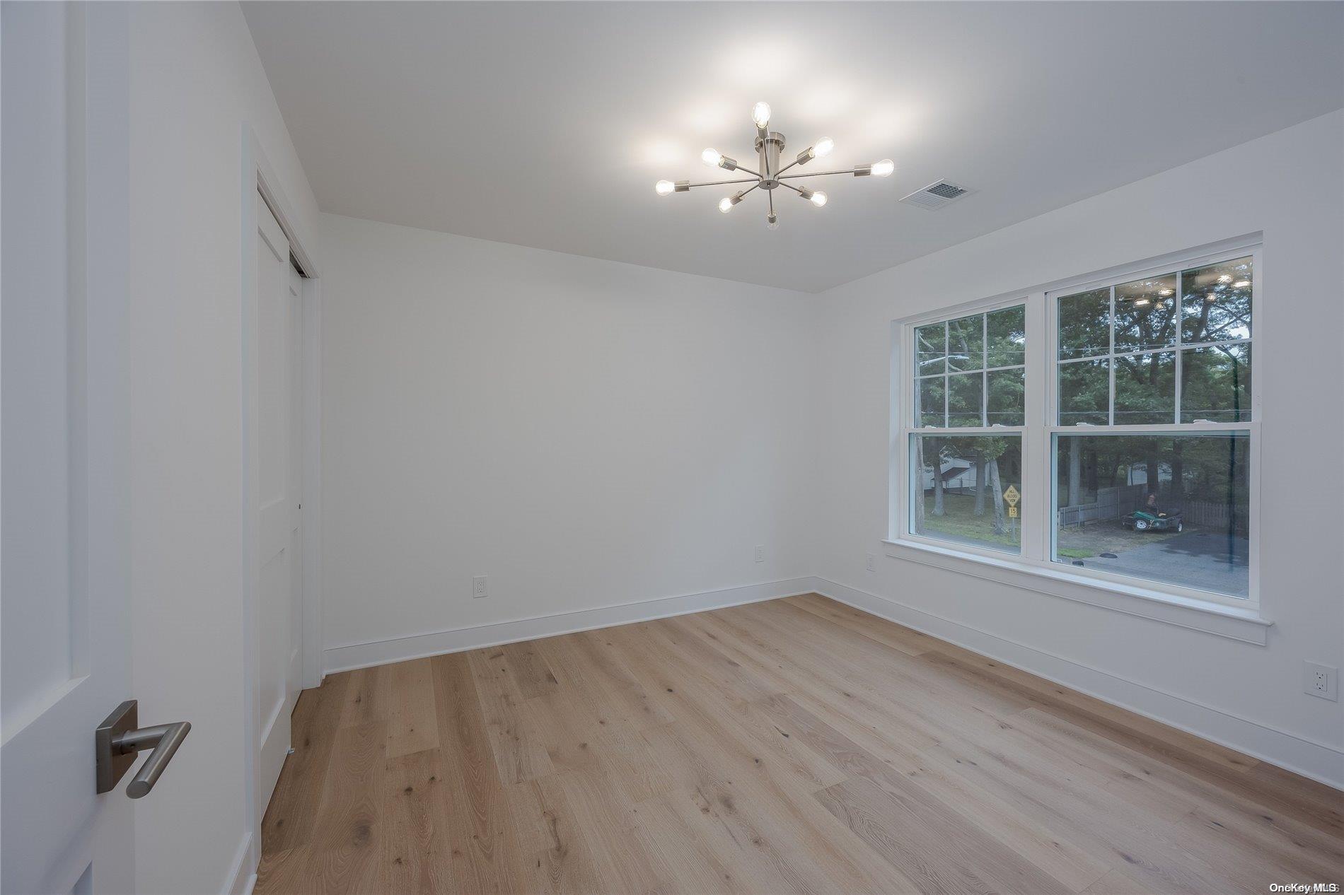 Single Family Zenith  Suffolk County, NY 11778, MLS-L3586365-30