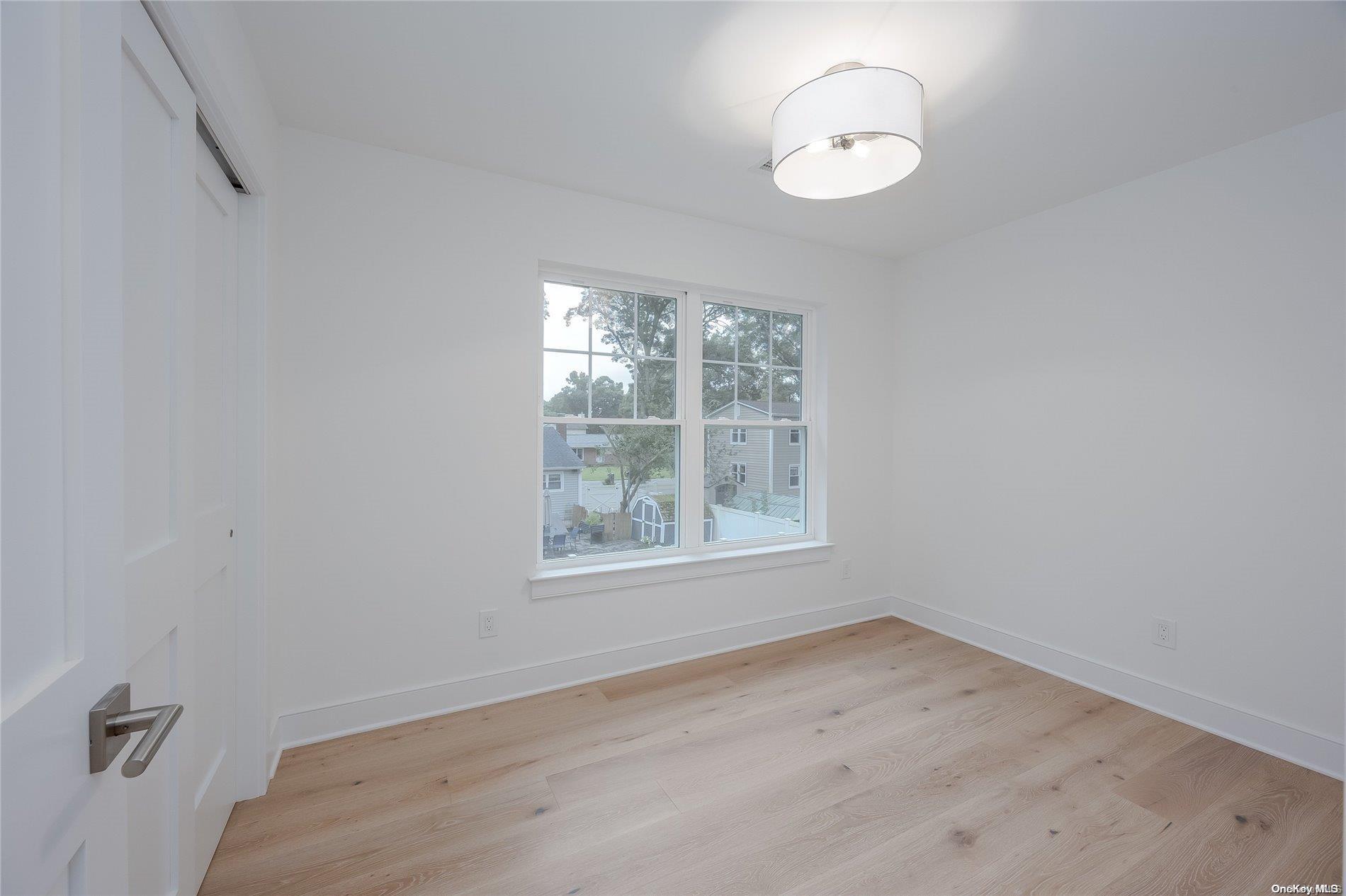 Single Family Zenith  Suffolk County, NY 11778, MLS-L3586365-32