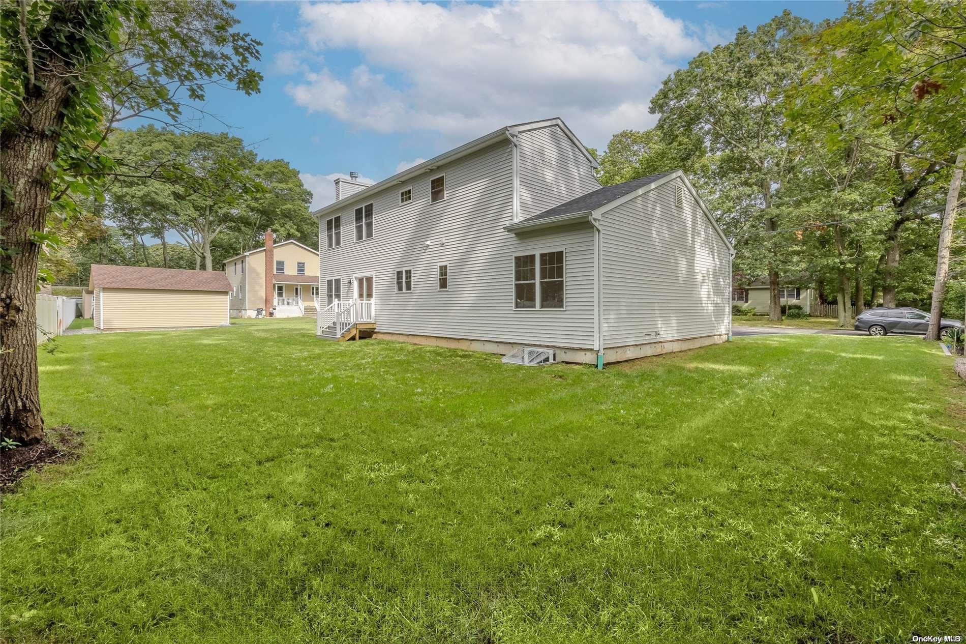 Single Family Zenith  Suffolk County, NY 11778, MLS-L3586365-4