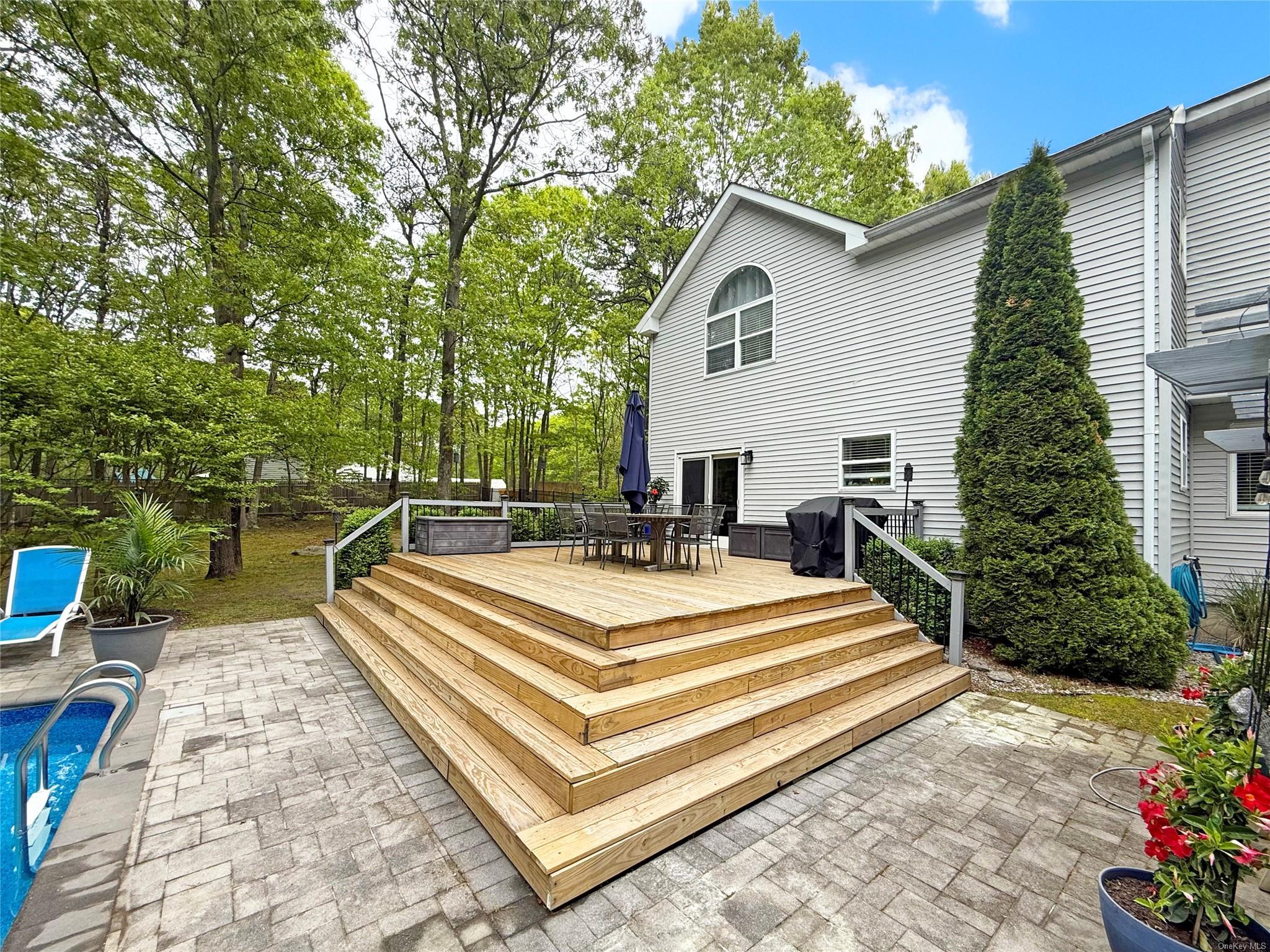 Single Family Diane  Suffolk County, NY 11949, MLS-L3586412-33