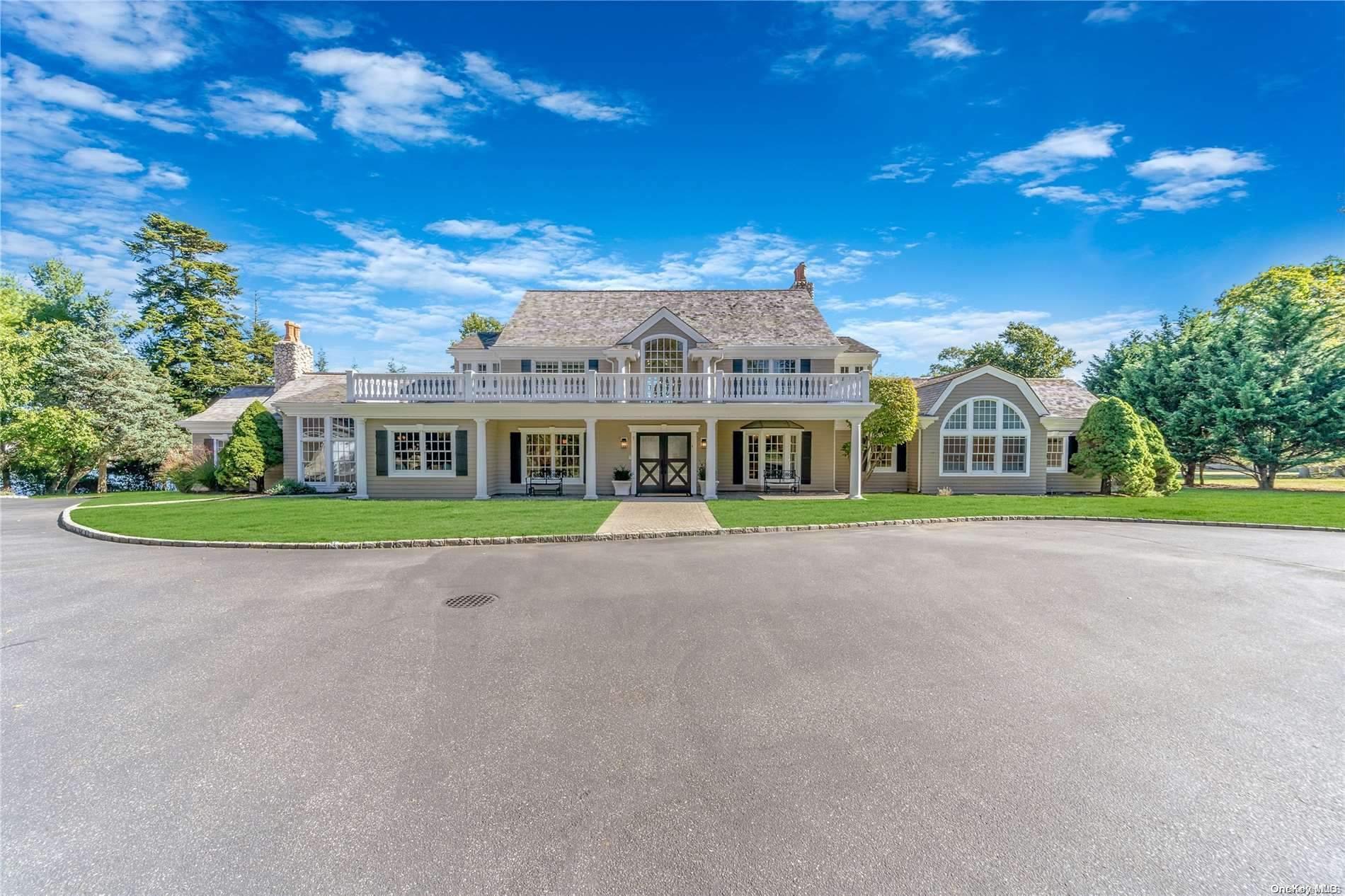 Single Family Maple  Suffolk County, NY 11751, MLS-L3586504-2