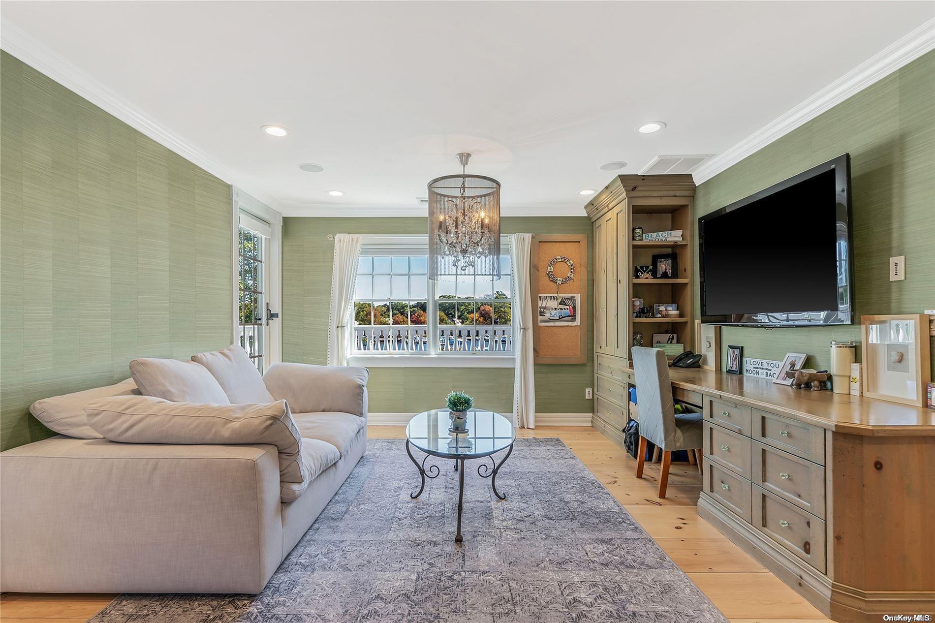 Single Family Maple  Suffolk County, NY 11751, MLS-L3586504-32