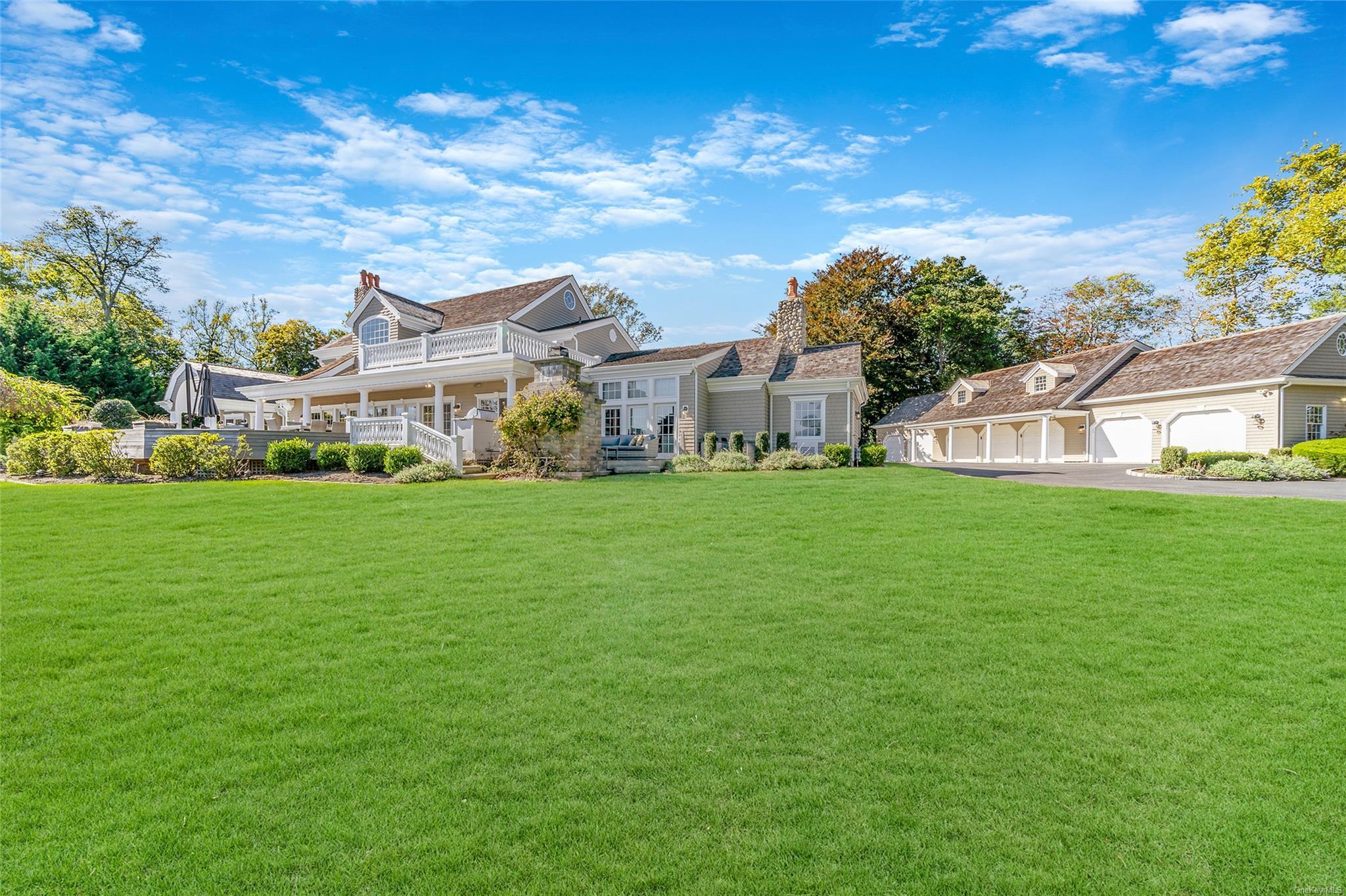 Single Family Maple  Suffolk County, NY 11751, MLS-L3586504-47