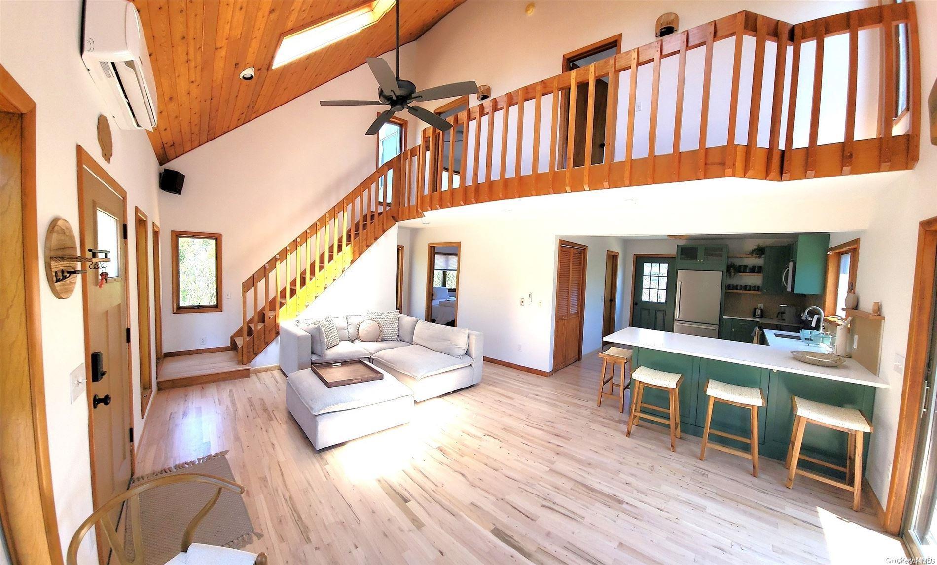 Single Family 5th  Suffolk County, NY 11706, MLS-L3586525-3