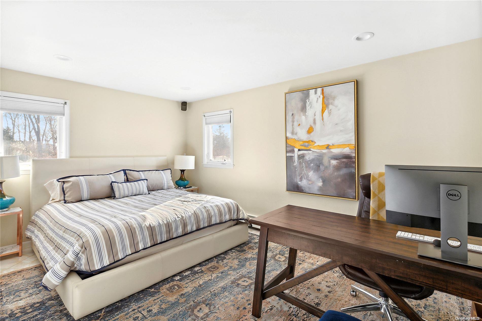 Single Family Mill Pond Suffolk County, NY 11946, MLS-L3586631-20