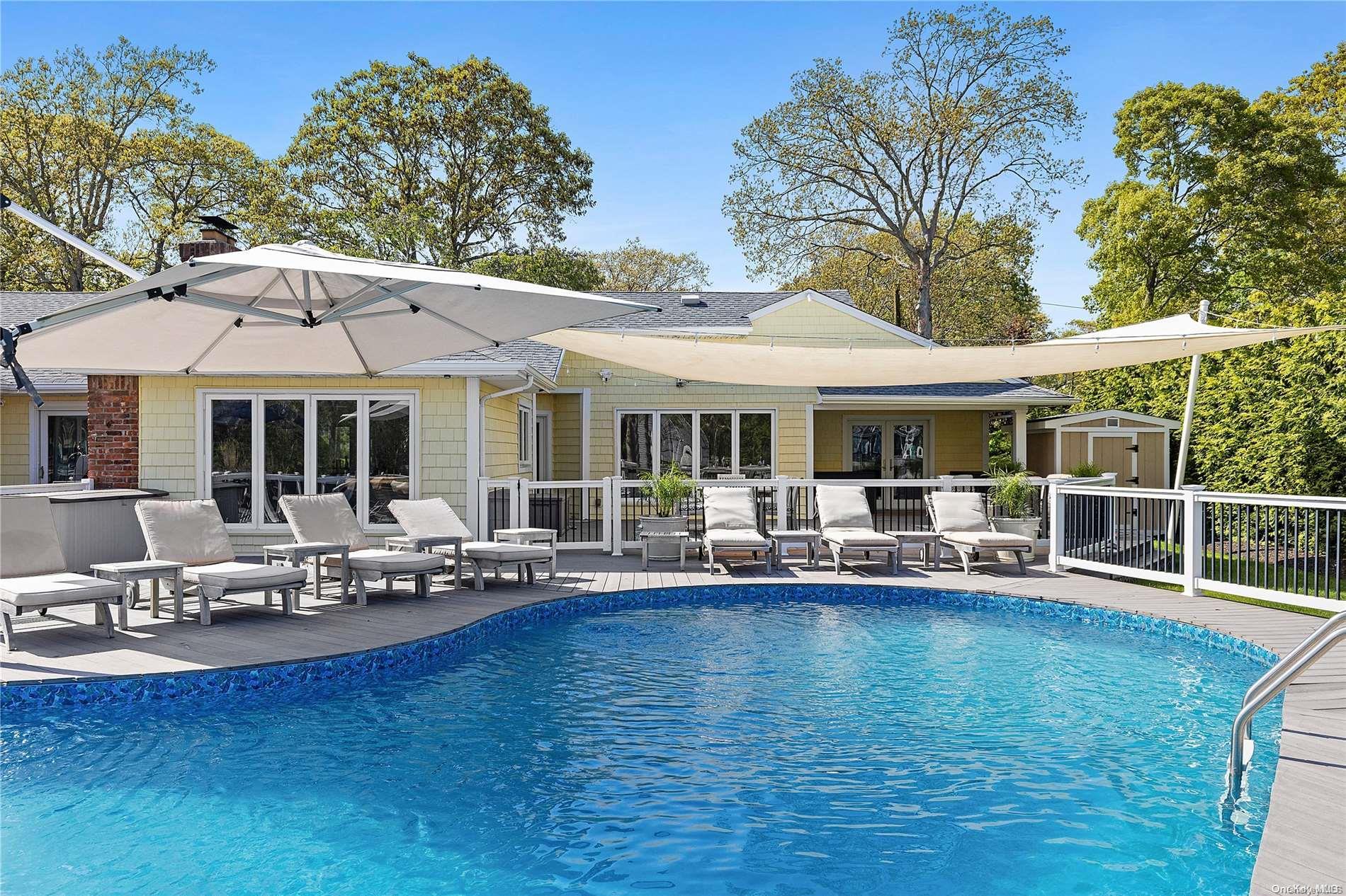 Single Family Mill Pond Suffolk County, NY 11946, MLS-L3586631-6