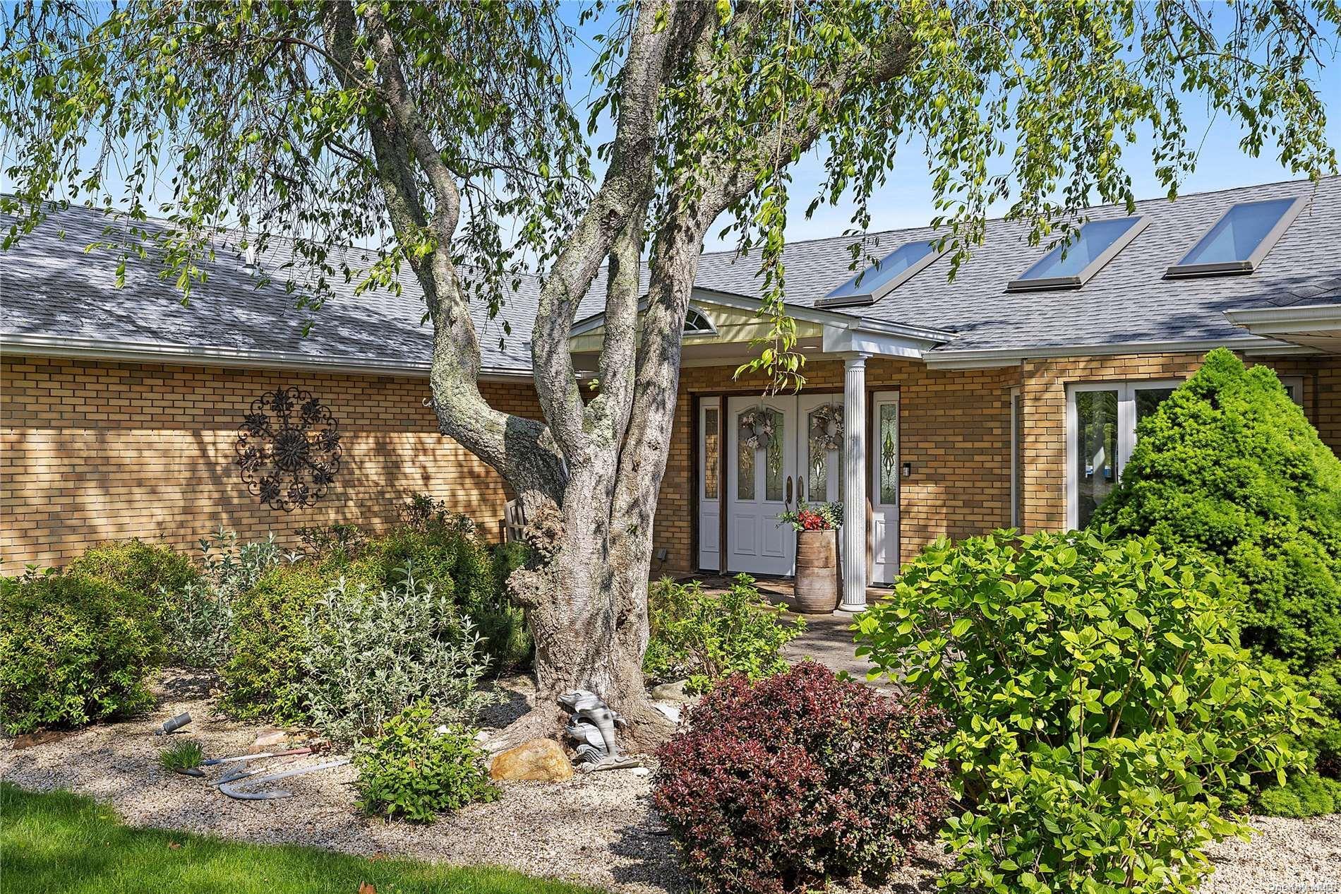 Single Family Mill Pond Suffolk County, NY 11946, MLS-L3586631-9