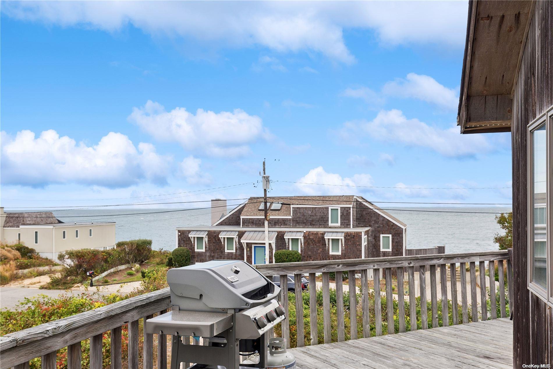 Single Family Captain Kidds  Suffolk County, NY 11954, MLS-L3586664-6