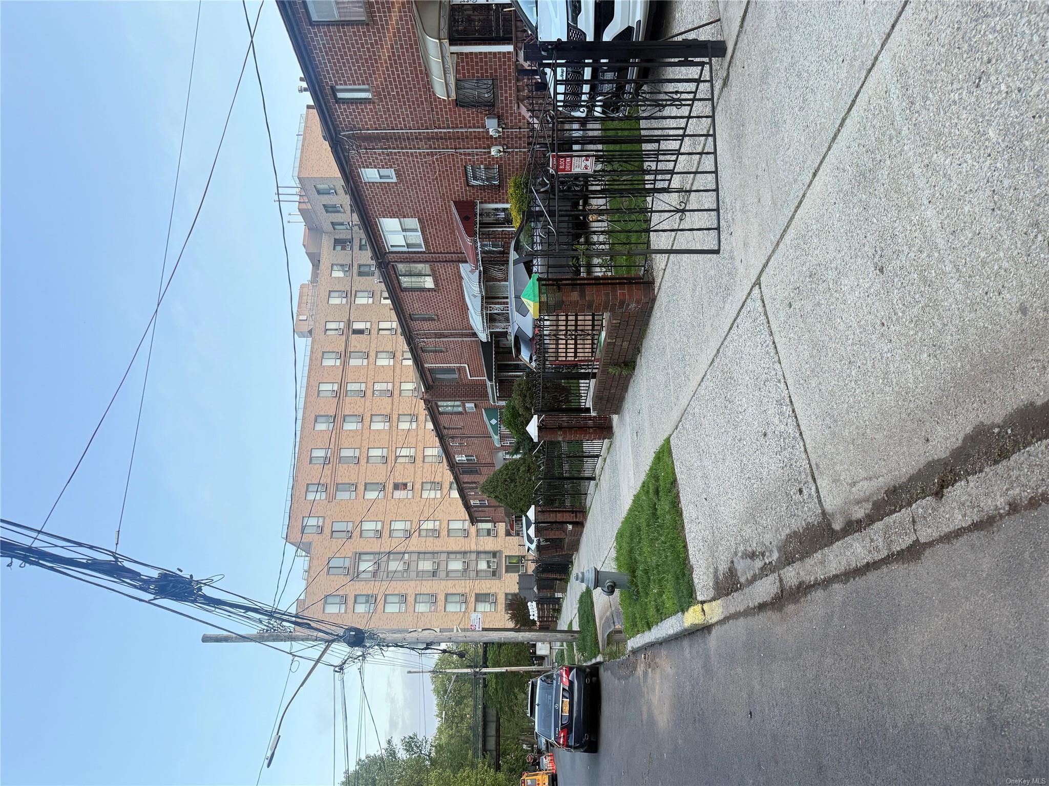 Single Family Grafton  Brooklyn, NY 11212, MLS-L3586931-14