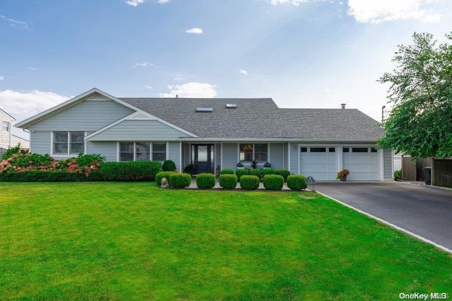 Single Family Lucinda  Suffolk County, NY 11702, MLS-L3587151-4