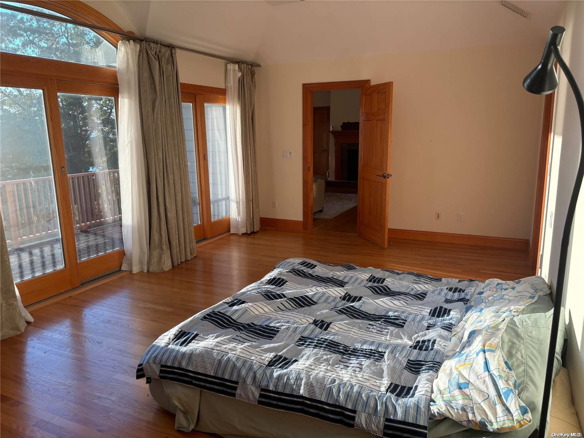 Single Family Flax Pond Woods  Suffolk County, NY 11733, MLS-L3587349-11