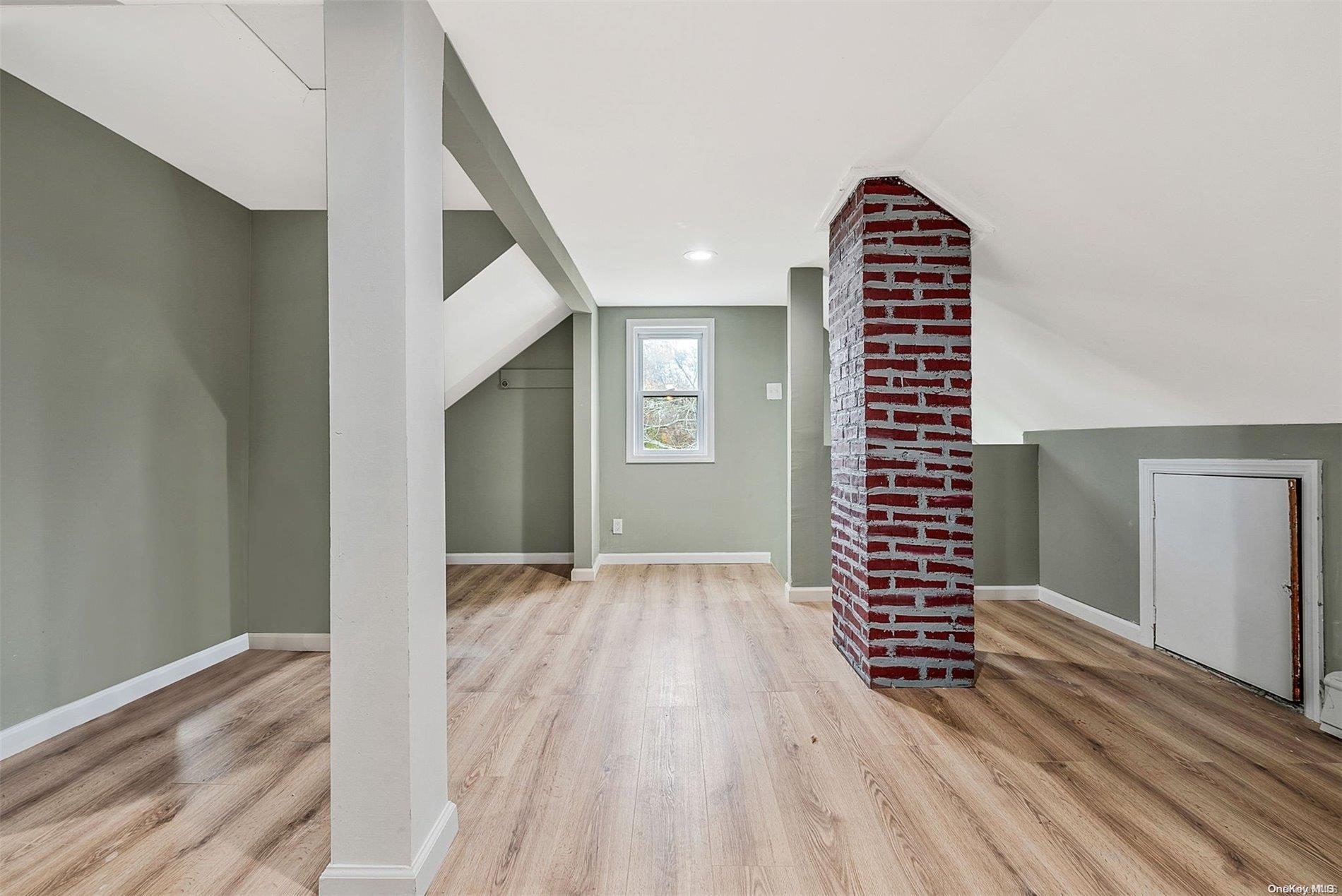 Single Family Jefferson  Suffolk County, NY 11951, MLS-L3587391-16