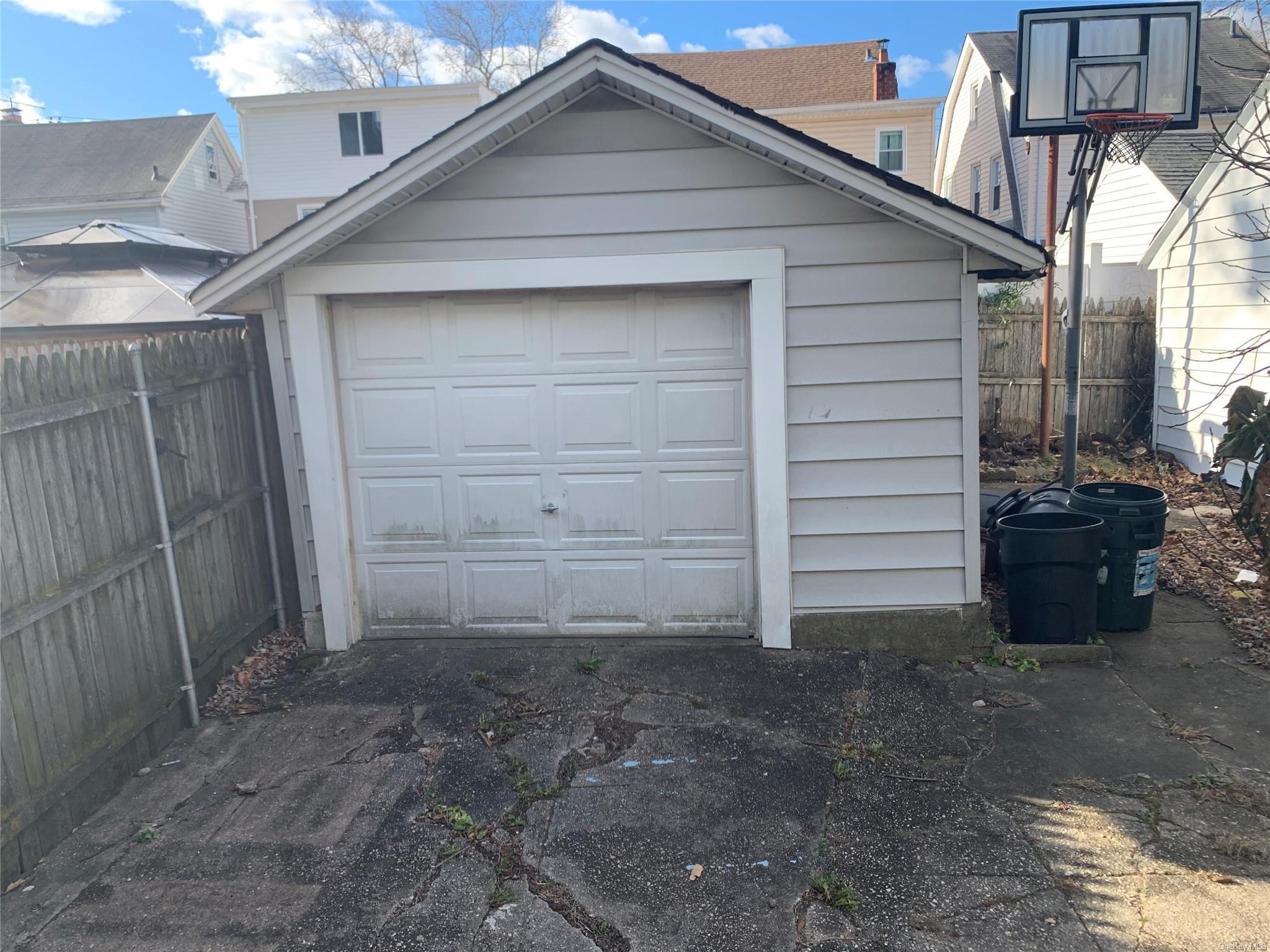 Single Family 218  Queens, NY 11428, MLS-L3587437-3