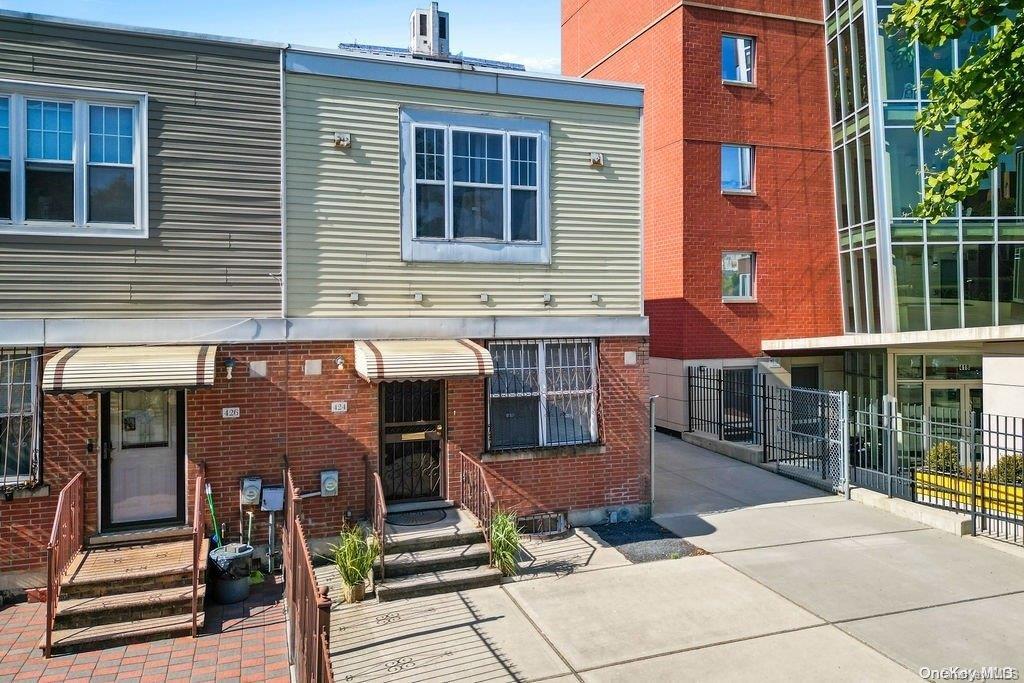 Single Family Snediker  Brooklyn, NY 11207, MLS-L3587692-2