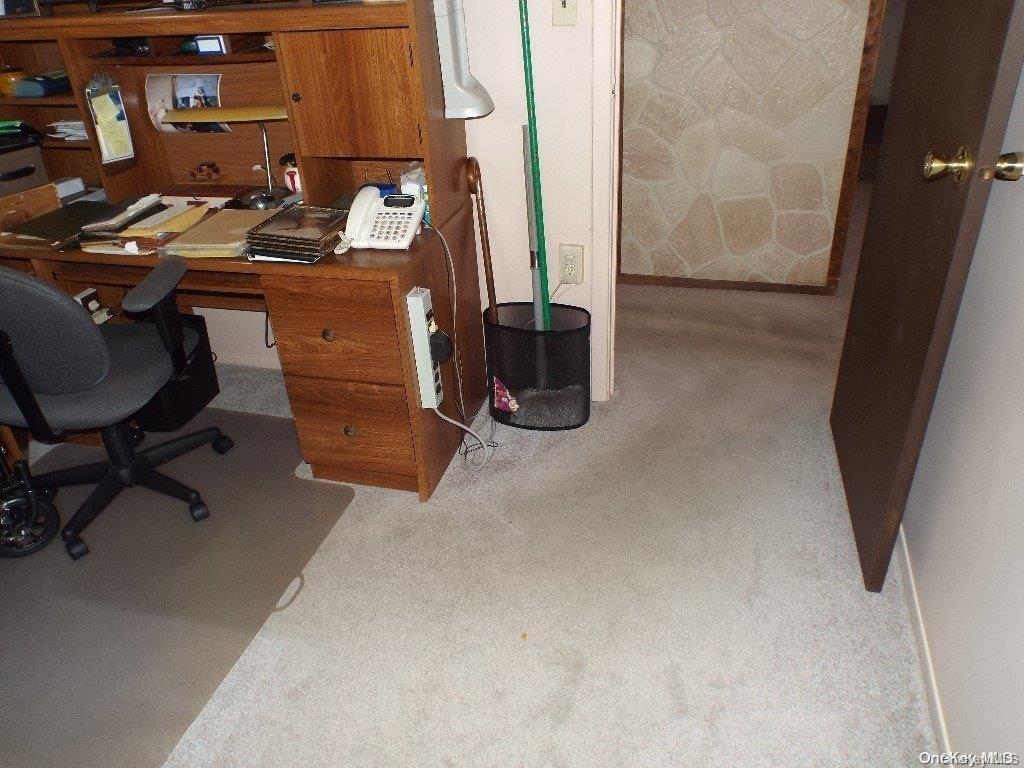 Single Family Forte  Suffolk County, NY 11763, MLS-L3587732-36