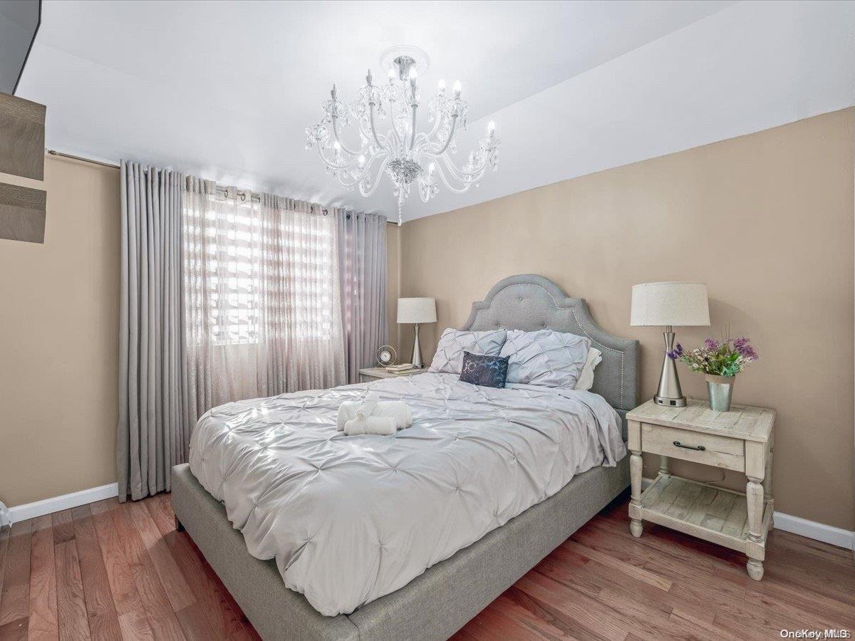 Single Family 145th  Queens, NY 11413, MLS-L3587744-8
