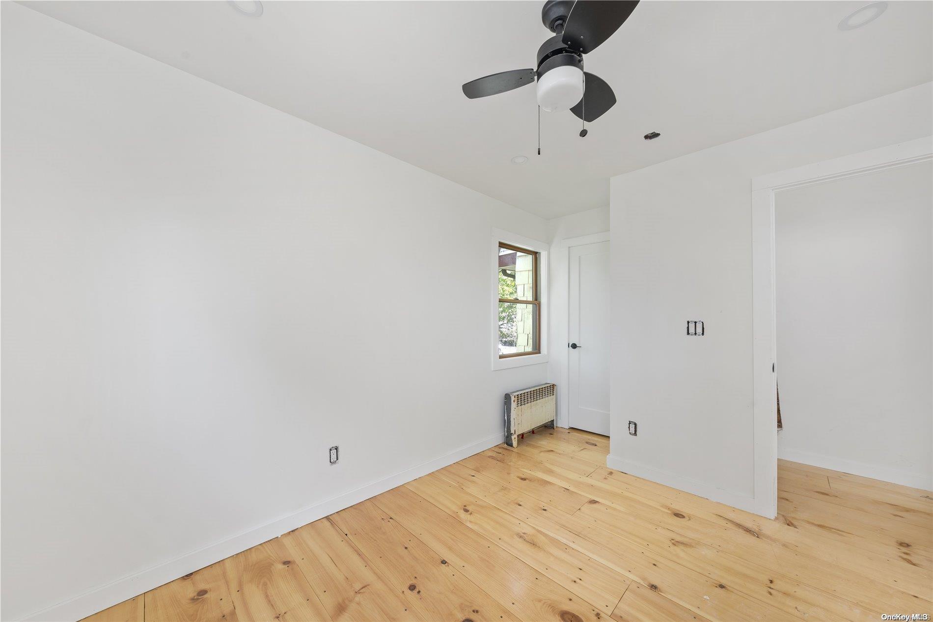 Single Family Maple  Nassau County, NY 11547, MLS-L3587751-18