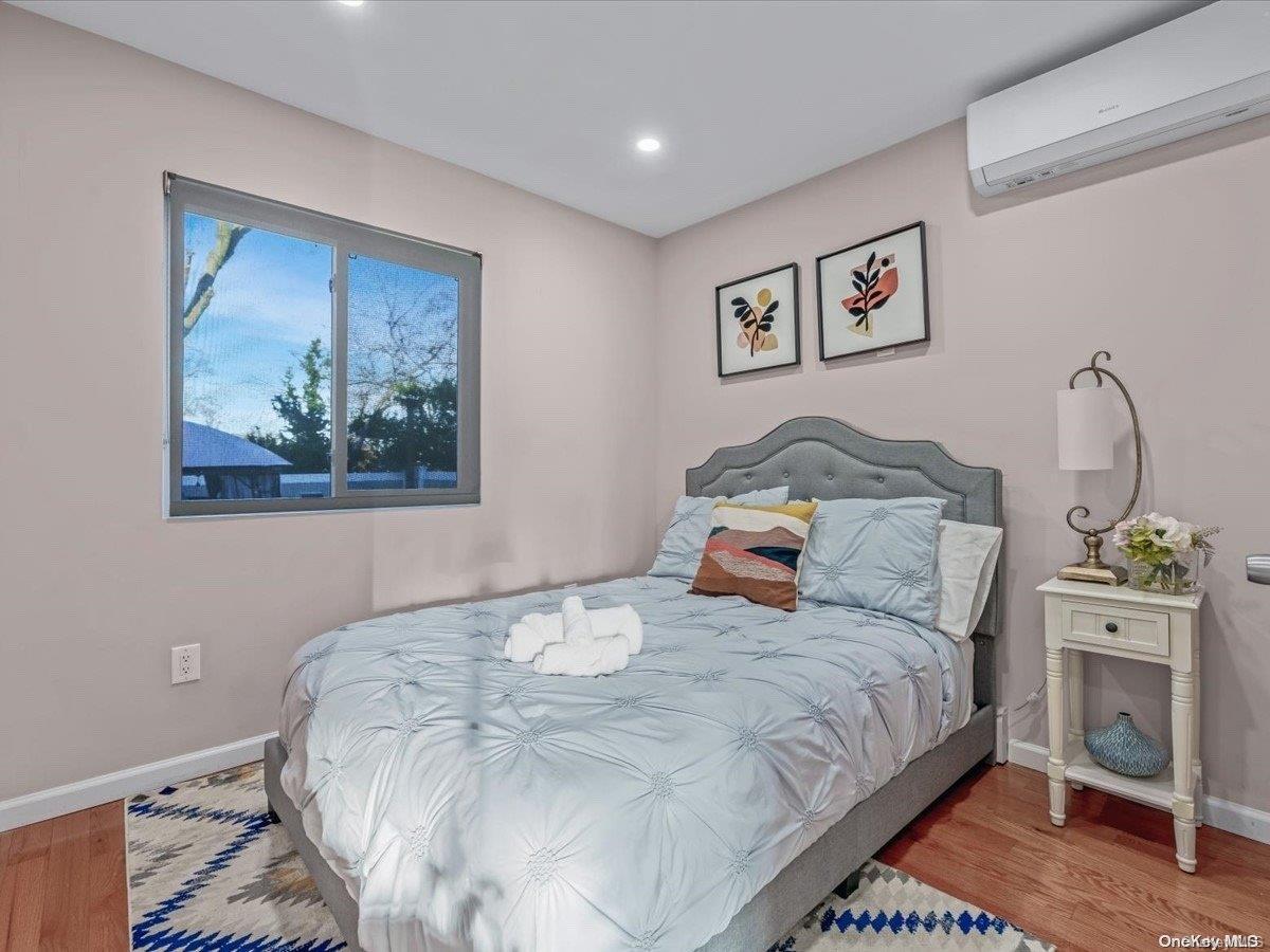 Single Family 145th  Queens, NY 11413, MLS-L3587768-4