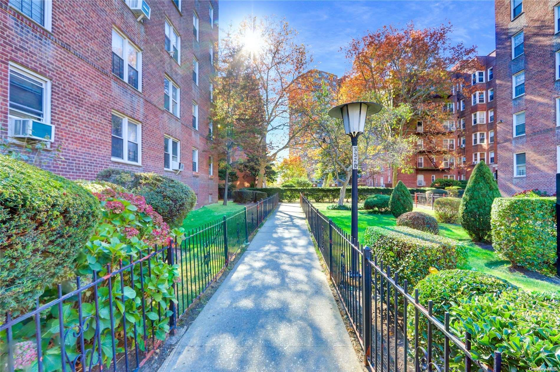 Coop Avenue H  Brooklyn, NY 11210, MLS-L3587948-22