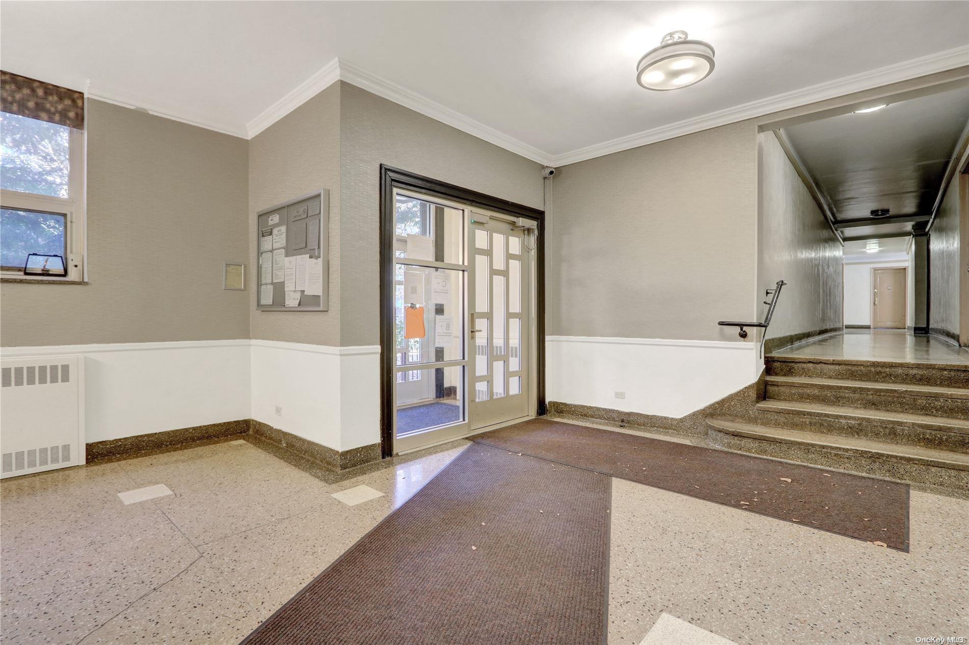 Coop Avenue H  Brooklyn, NY 11210, MLS-L3587948-5